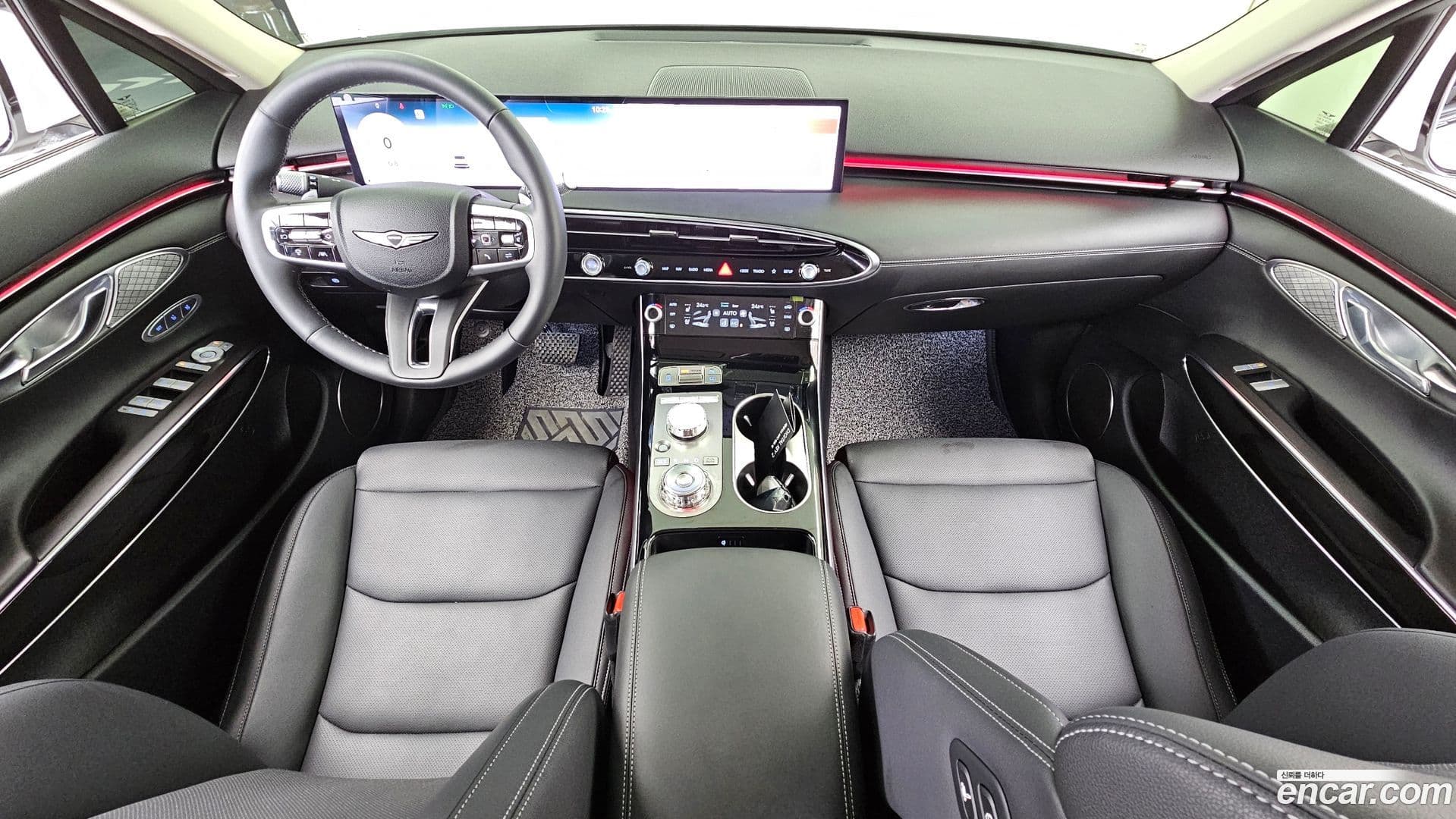 Main__Slider__Photo:GV70 Genesis 2025.4-6