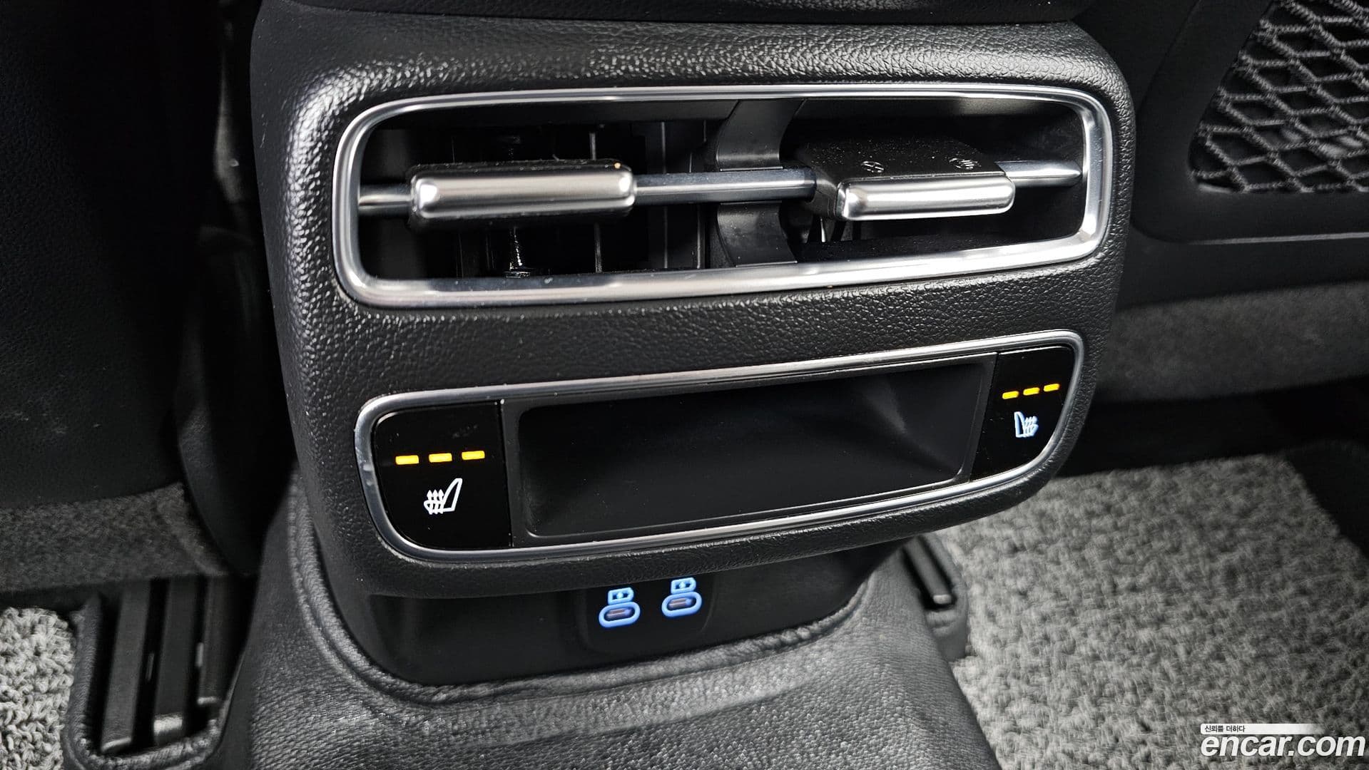 Main__Slider__Photo:GV70 Genesis 2025.4-18