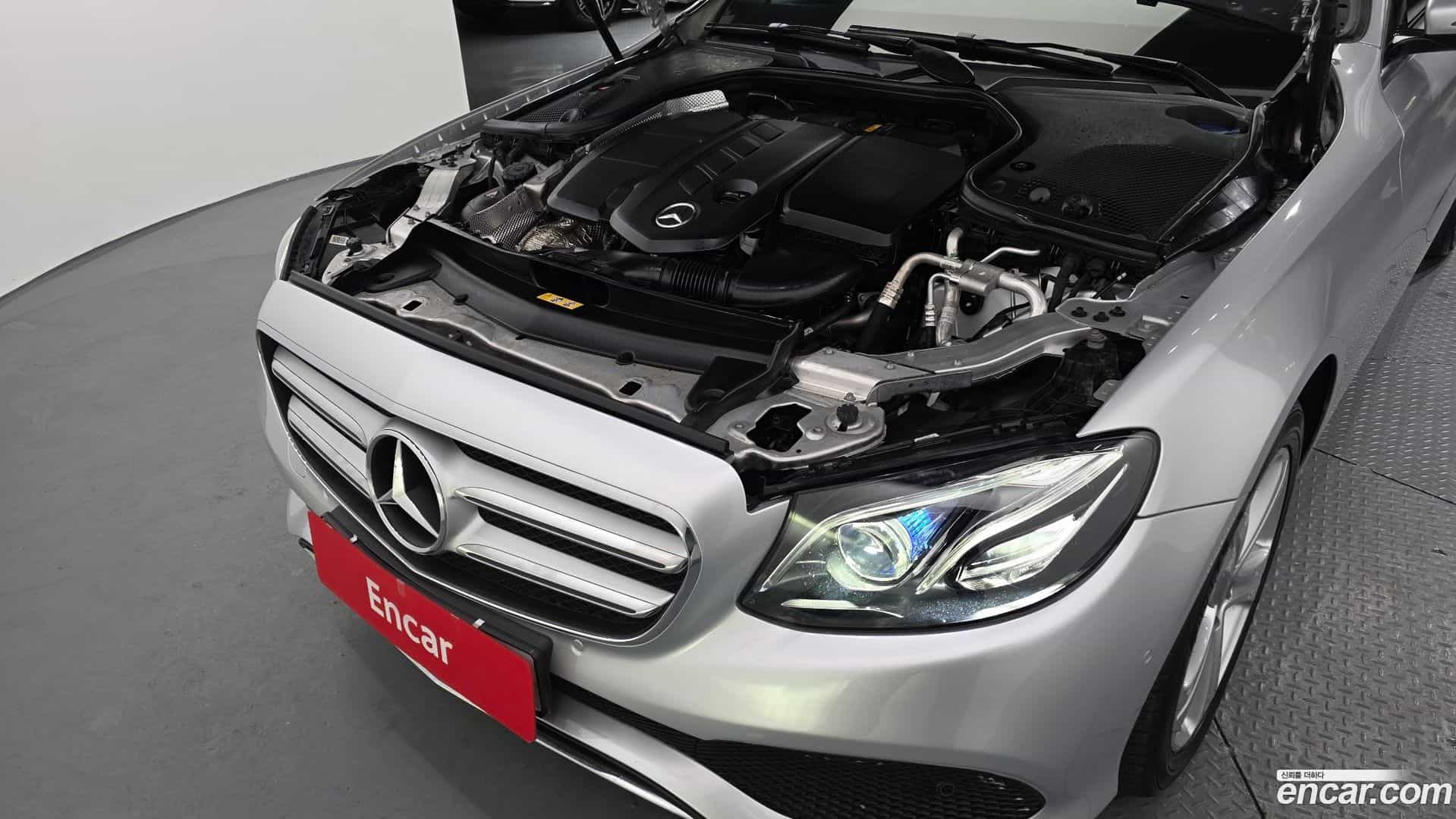 E-Class Mercedes-Benz 2018.6-OUTER-006