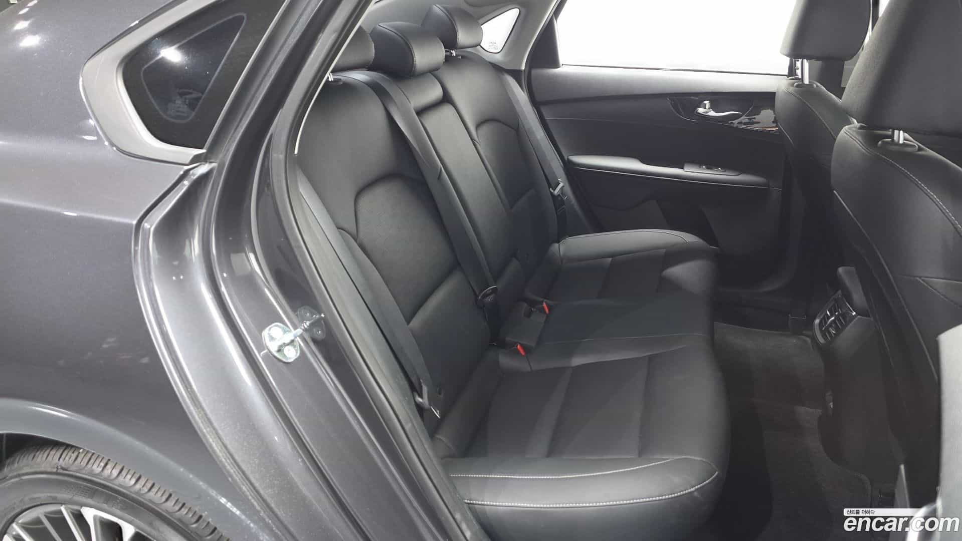 K3 Kia 2023.6-OPTION-015