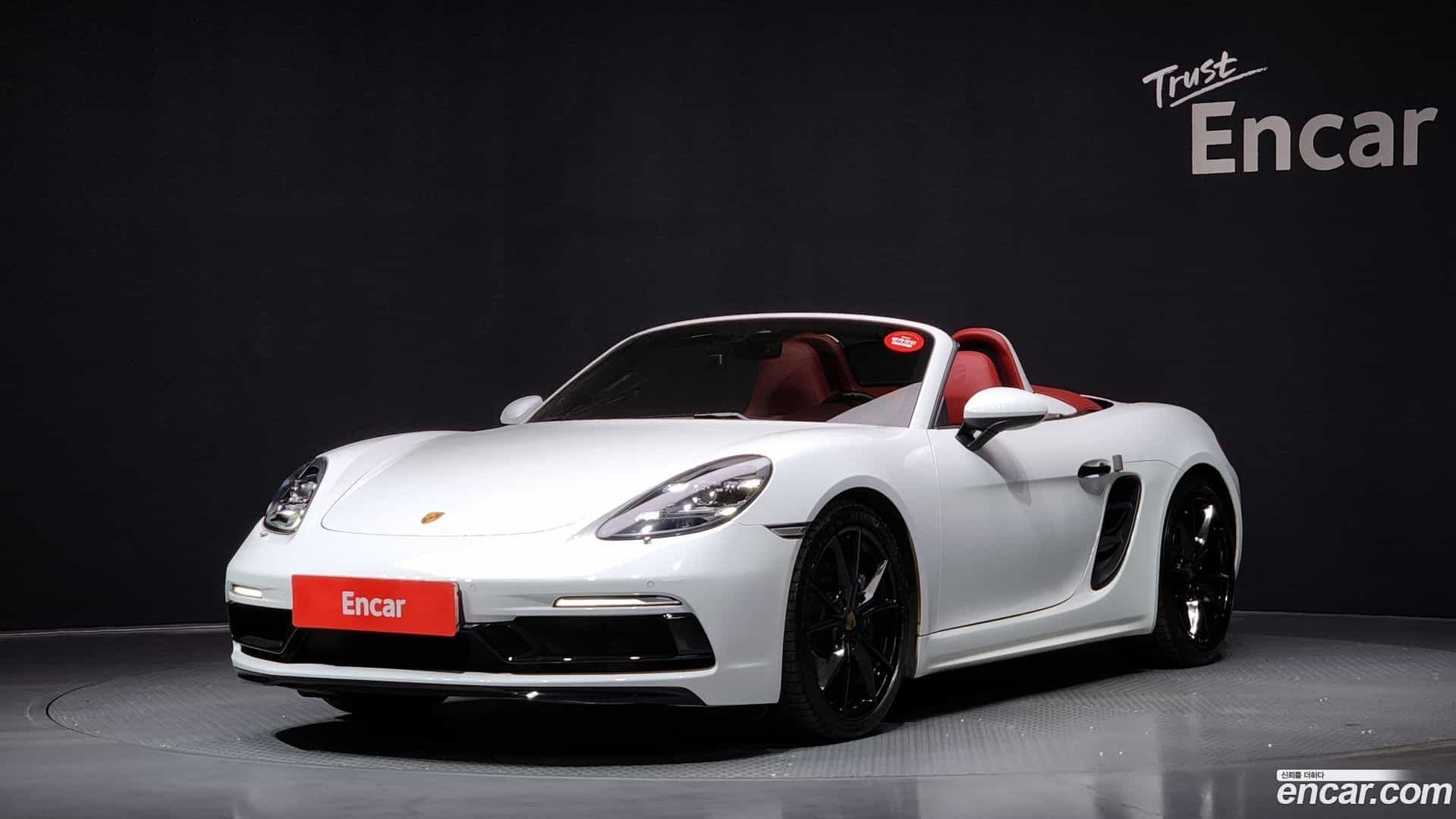 718 Porsche 2022.1-OUTER-001