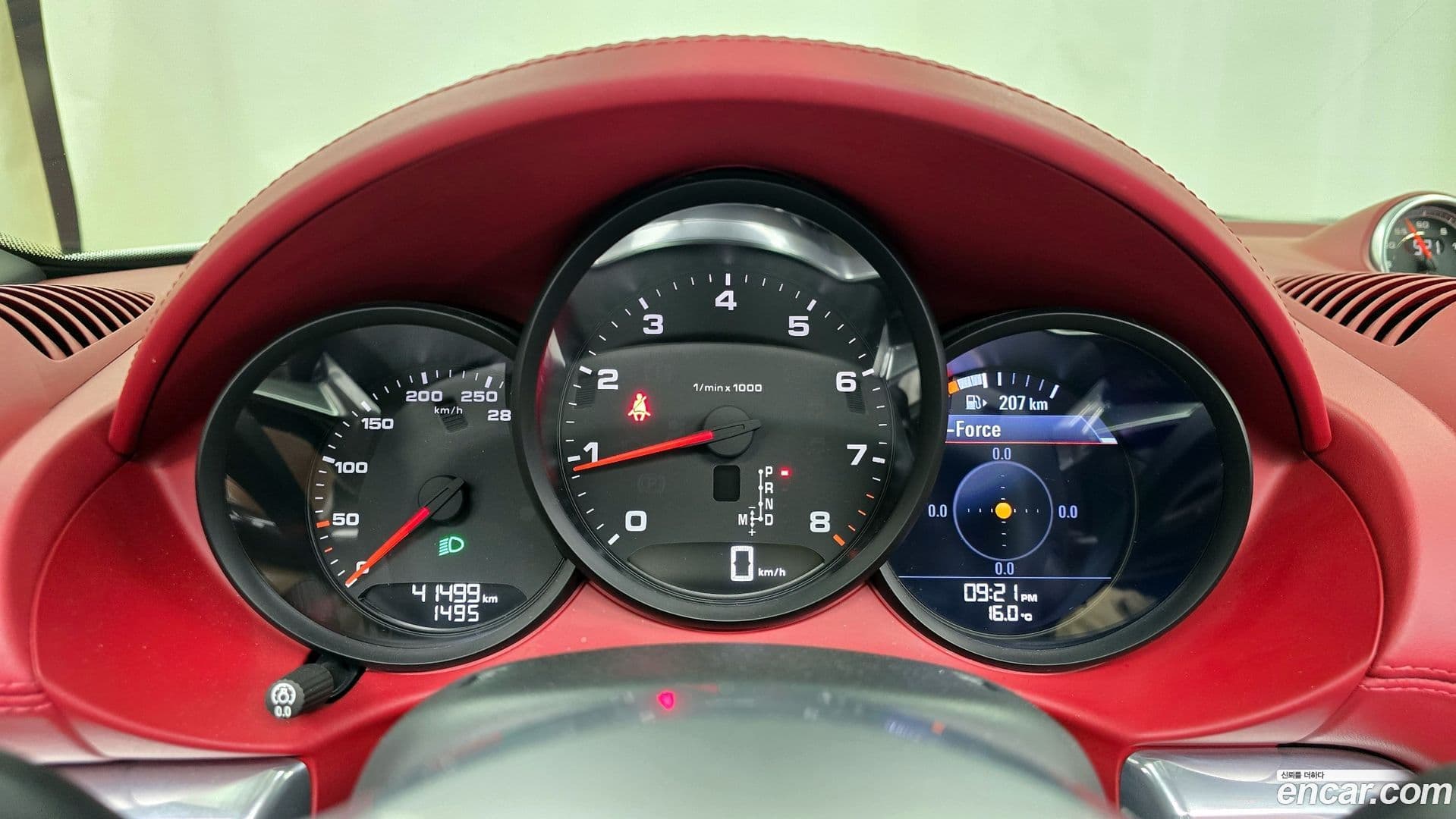 Main__Slider__Photo:718 Porsche 2022.1-7