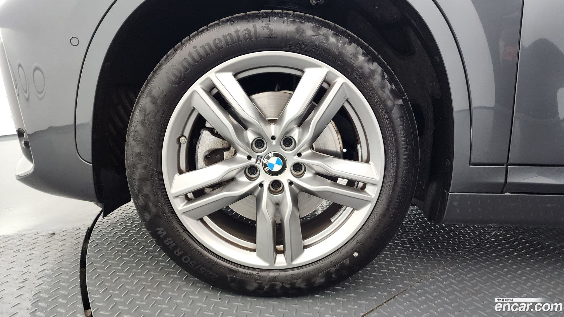 Main__Slider__Photo:X1 BMW 2022.4-4