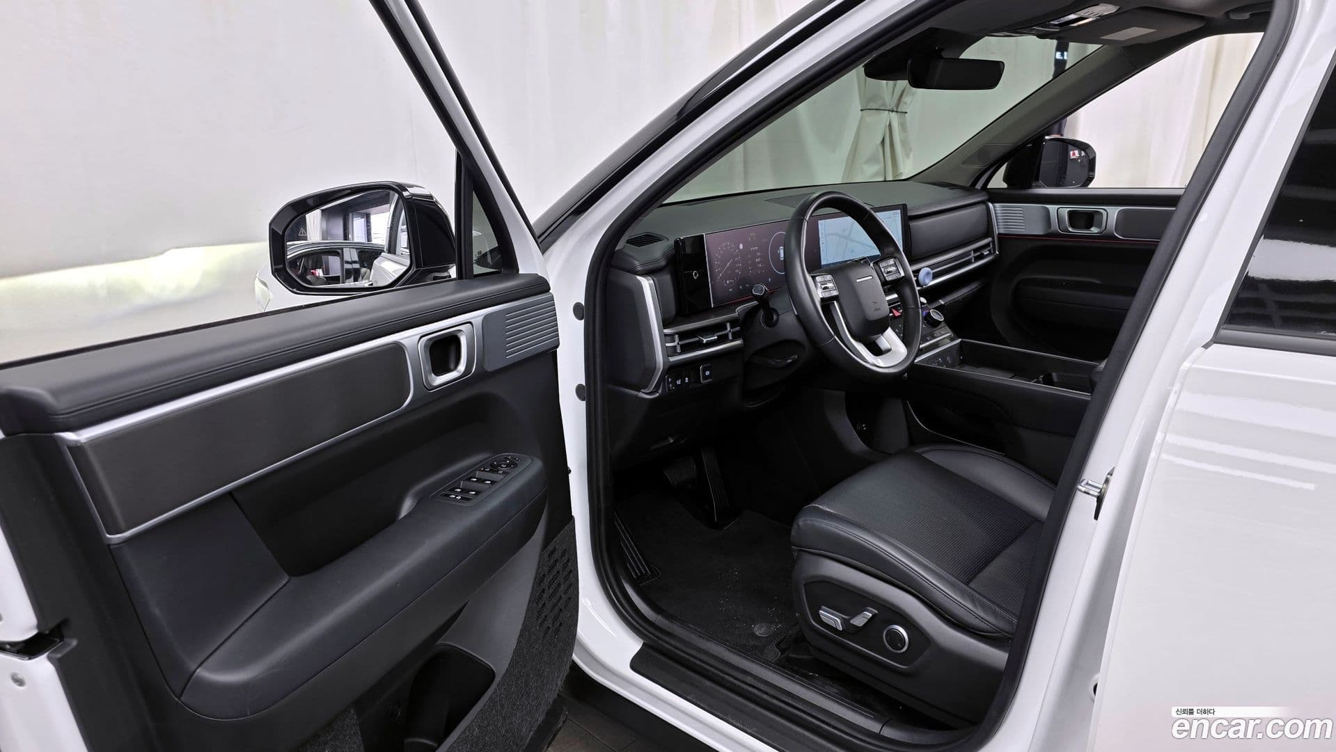 Main__Slider__Photo:Santafe Hyundai 2024.0-9