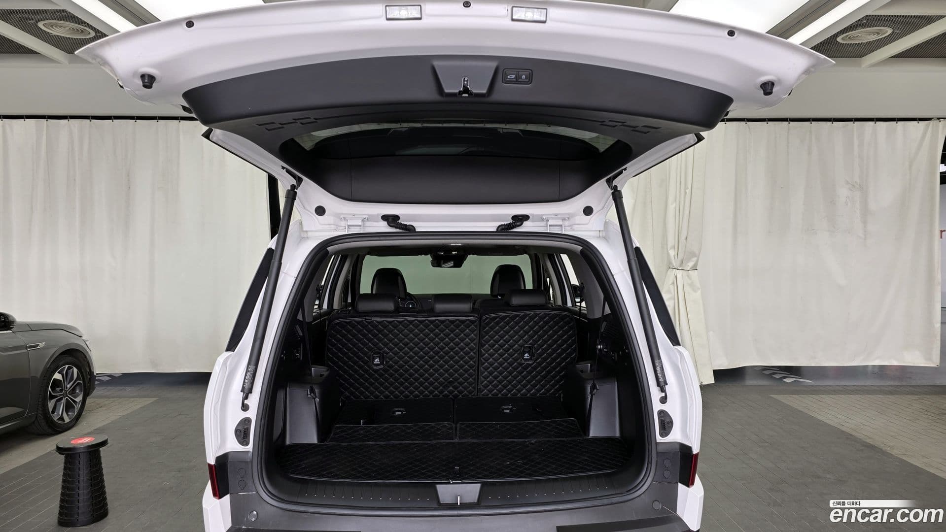 Main__Slider__Photo:Santafe Hyundai 2024.0-19