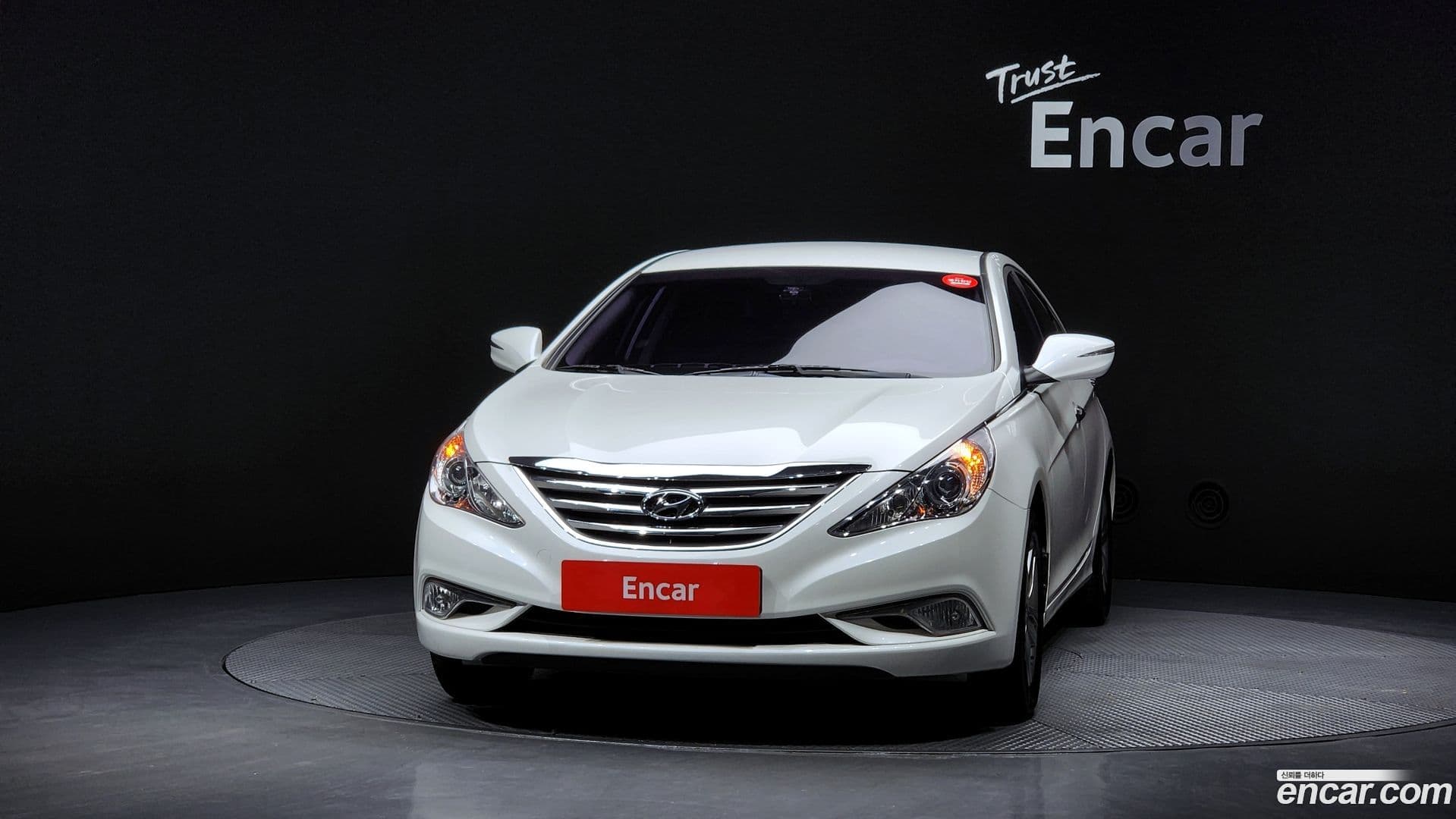 Main__Slider__Photo:Sonata Hyundai 2014.2-2