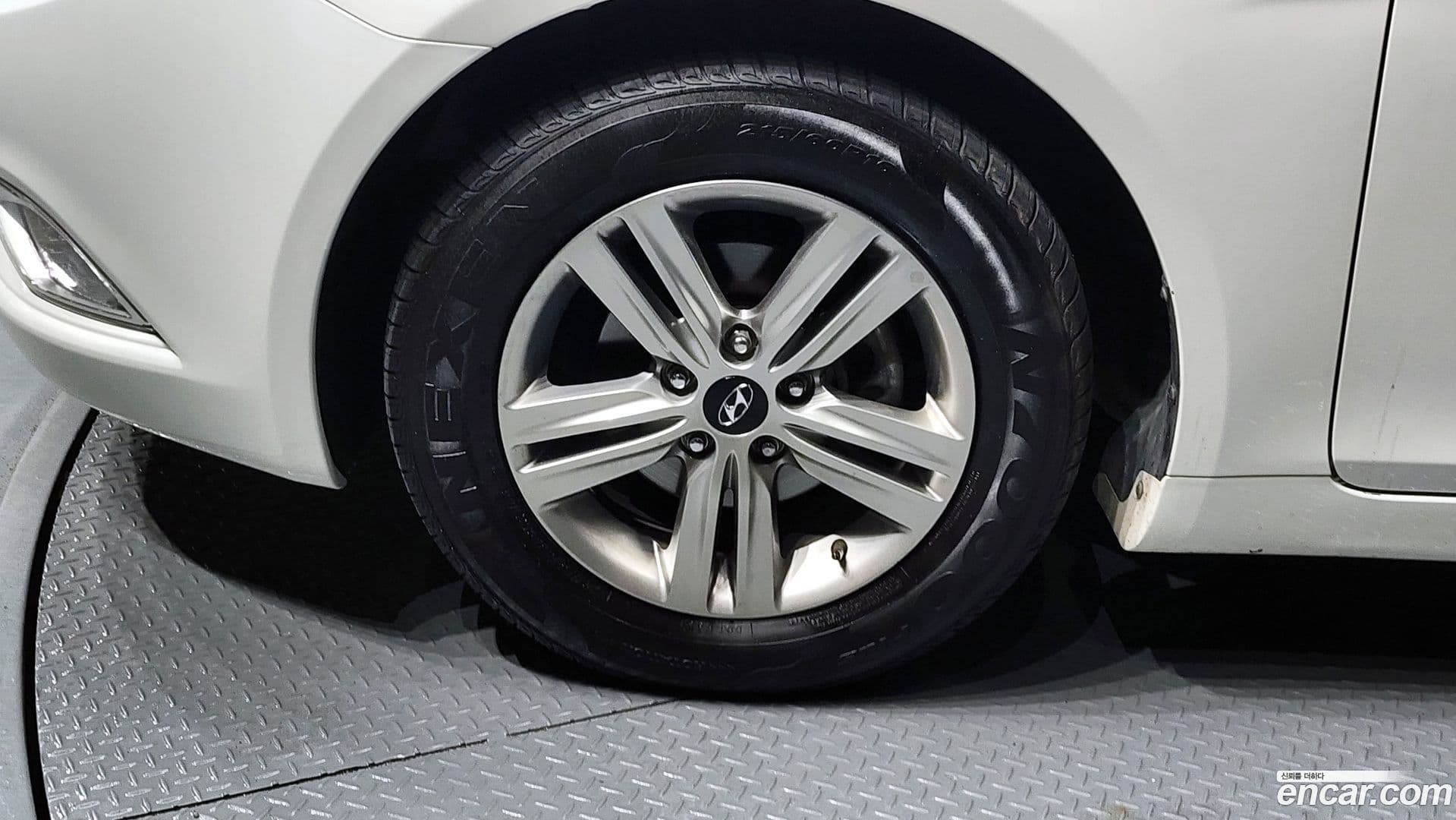 Main__Slider__Photo:Sonata Hyundai 2014.2-4