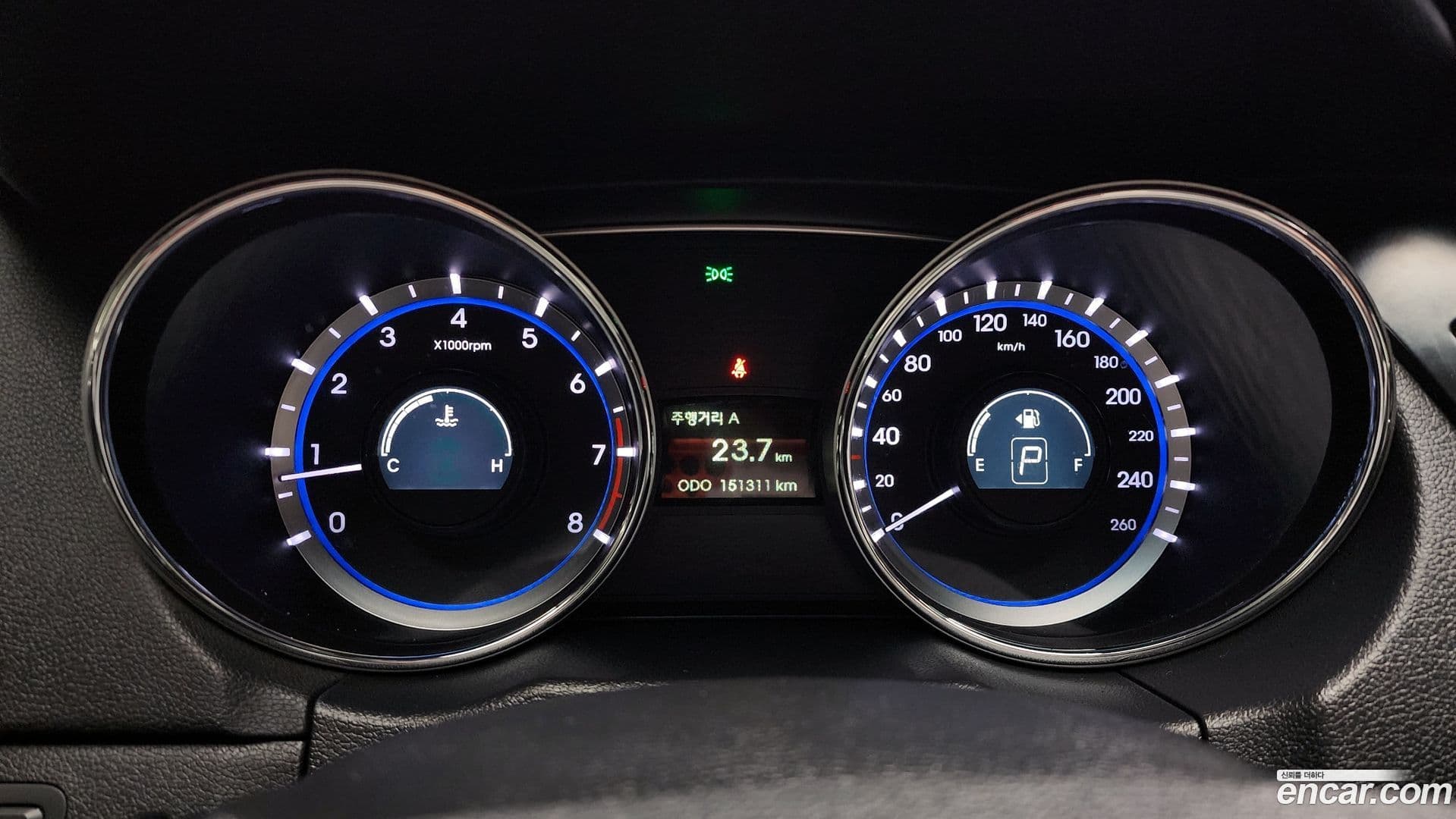 Main__Slider__Photo:Sonata Hyundai 2014.2-7