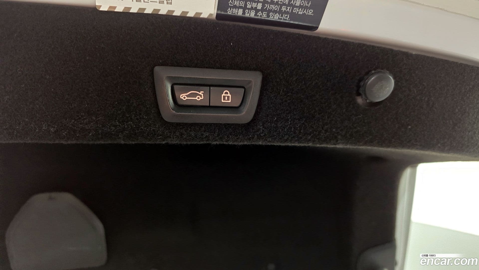 Main__Slider__Photo:7-Series BMW 2017.2-19