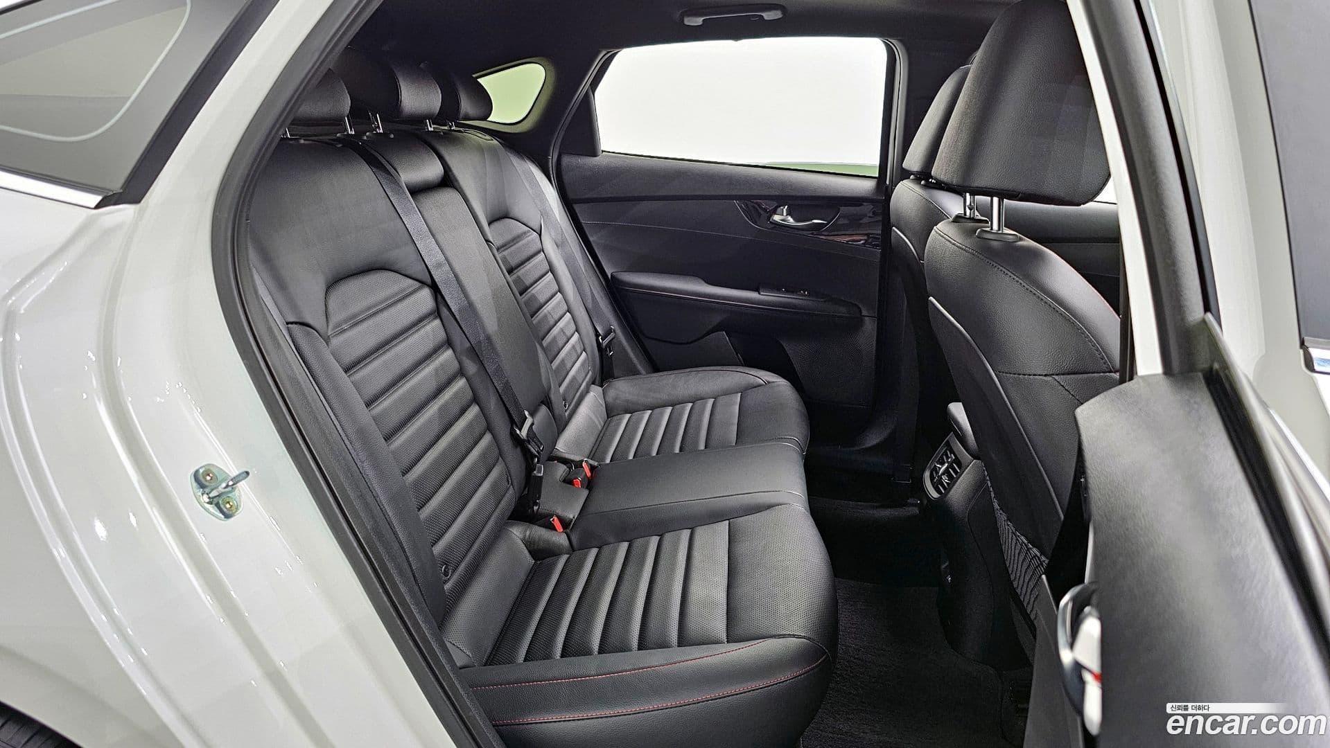 Main__Slider__Photo:K3 Kia 2022.9-11