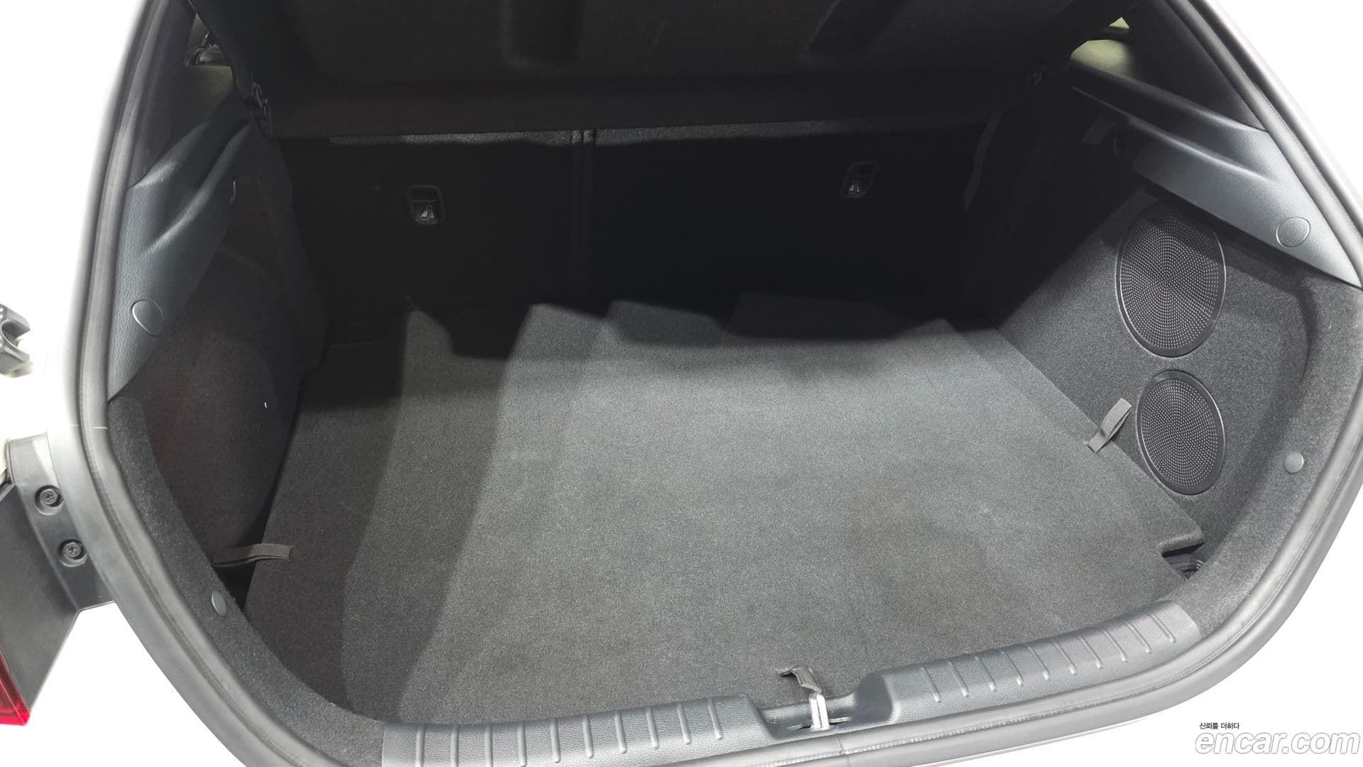 Main__Slider__Photo:K3 Kia 2022.9-19