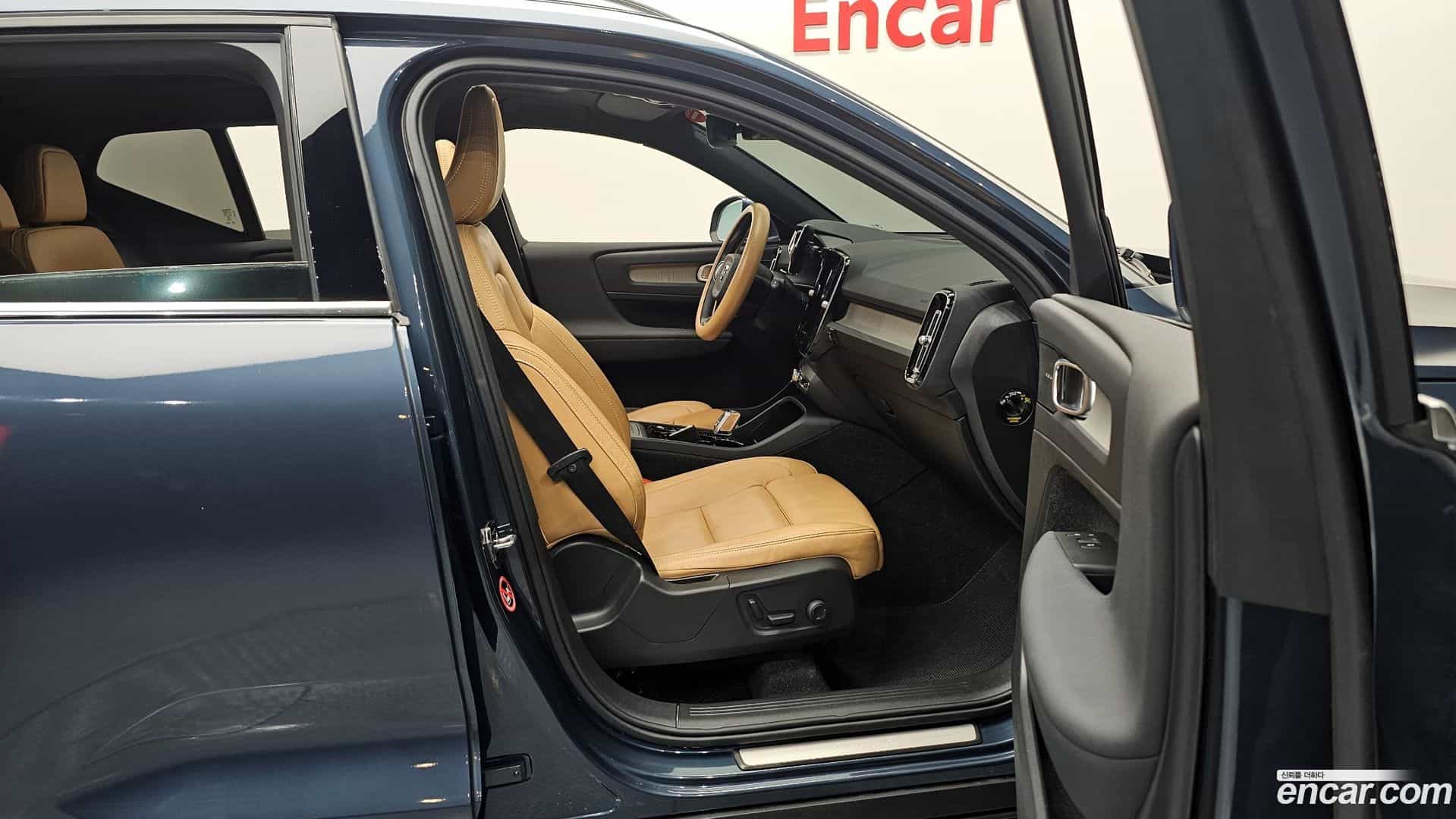 XC40 Volvo 2020.9-OPTION-015