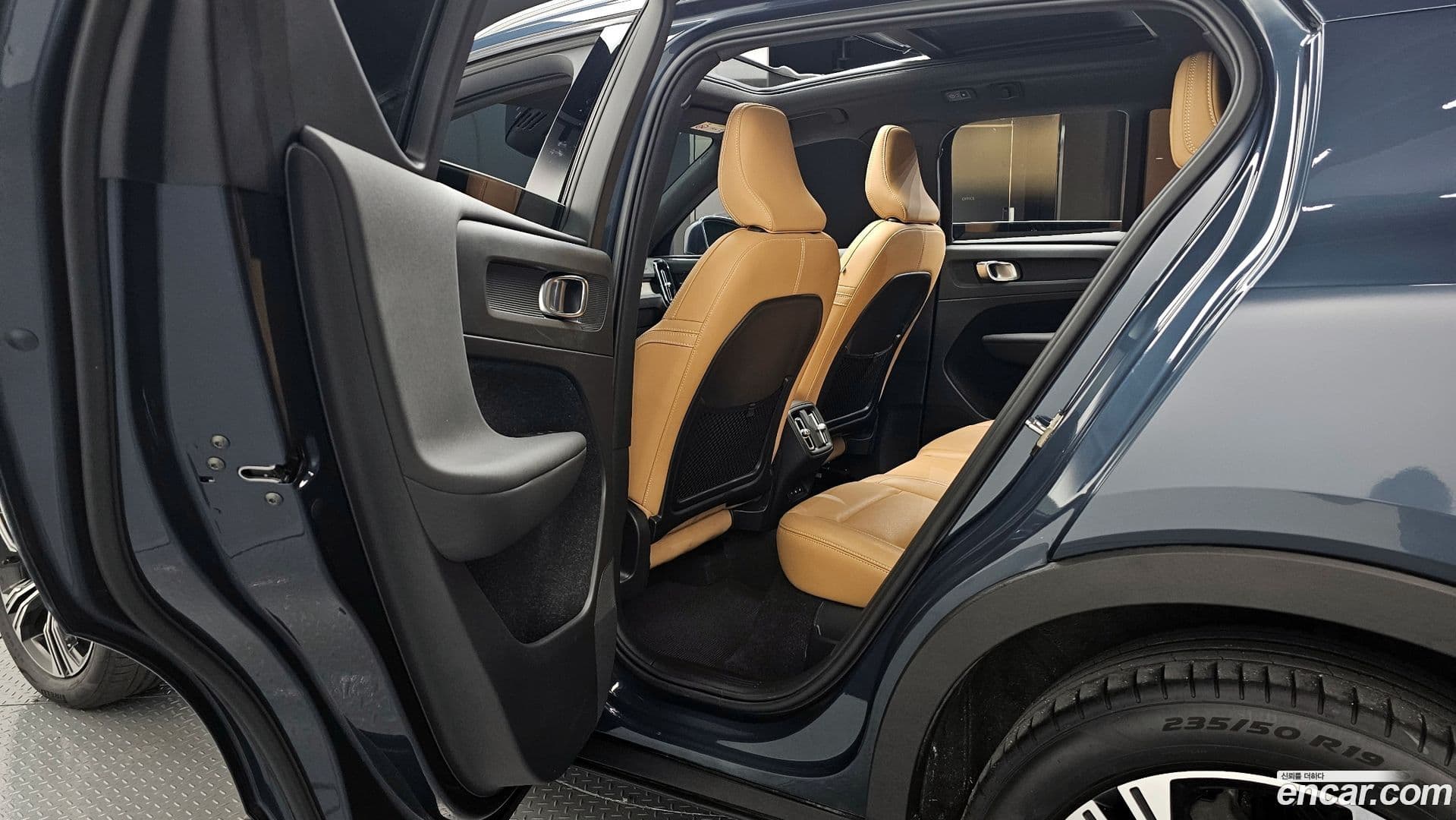 Main__Slider__Photo:XC40 Volvo 2020.9-11