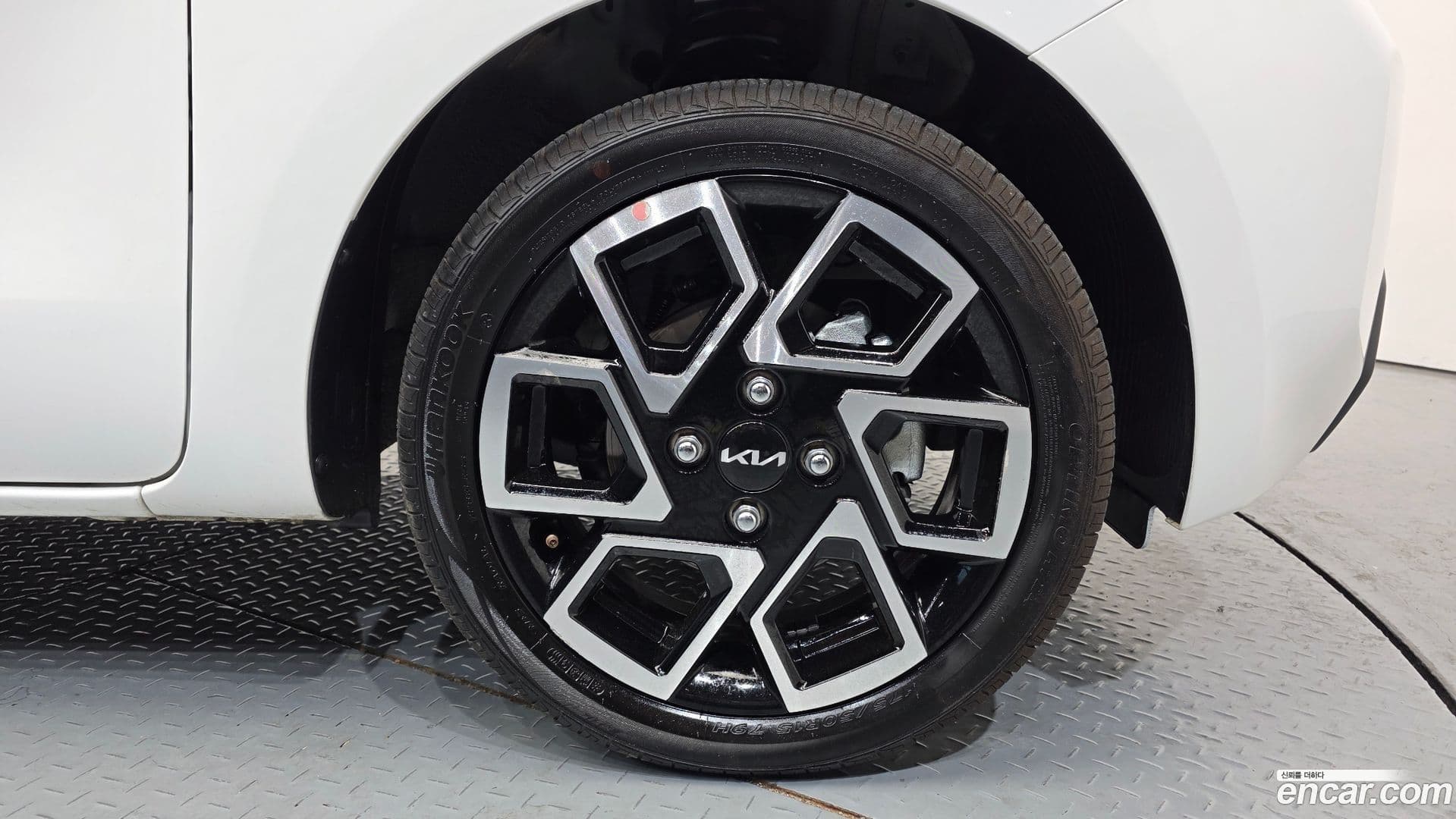 Main__Slider__Photo:RAY Kia 2024.3-4