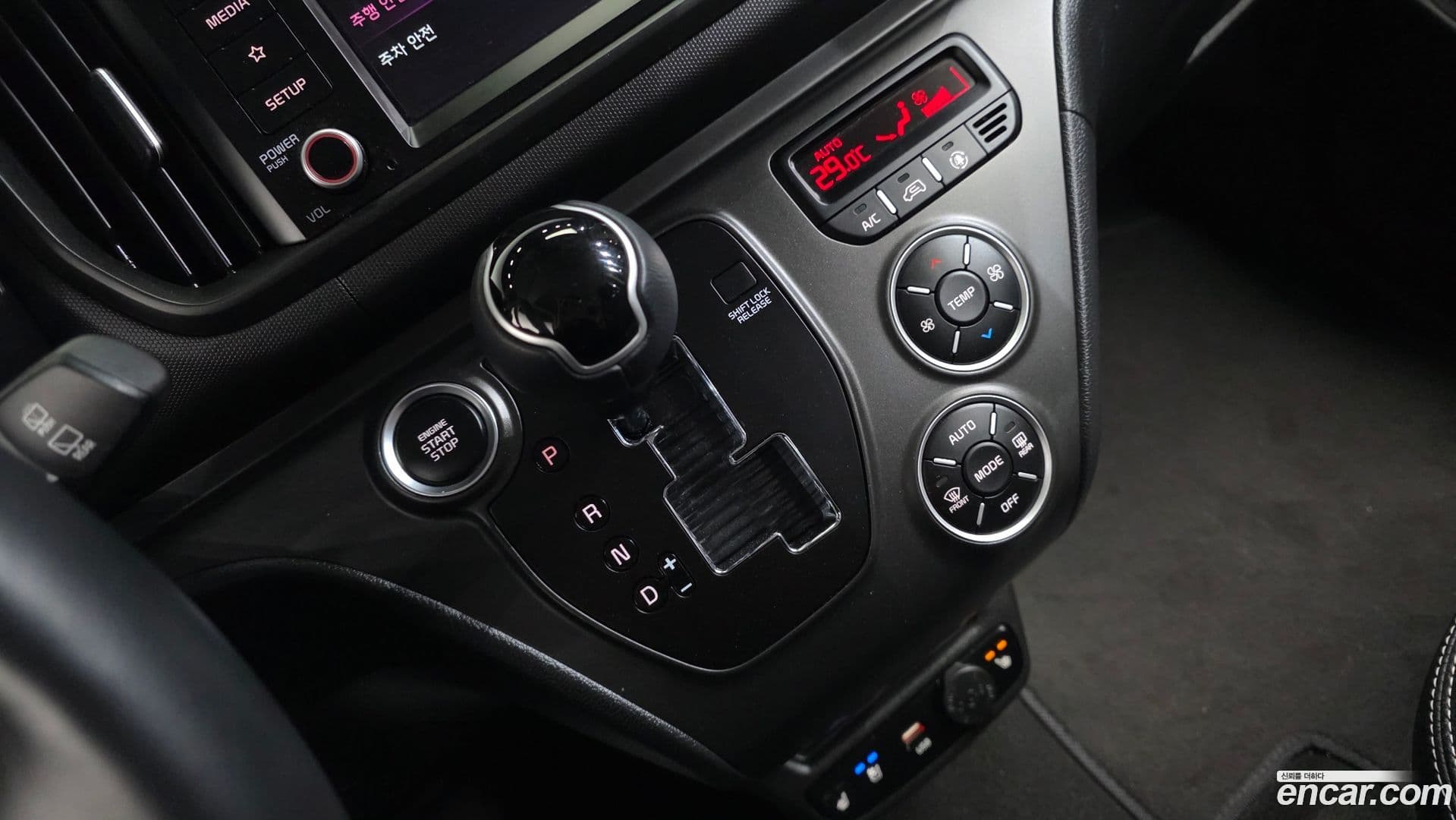 Main__Slider__Photo:RAY Kia 2024.3-8