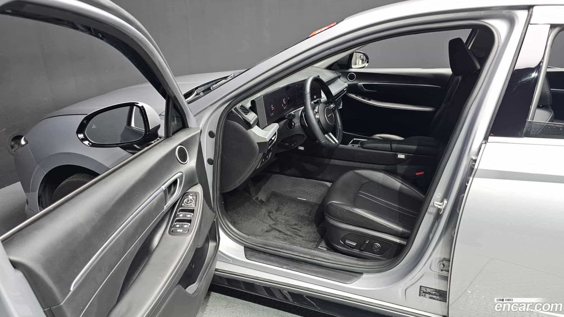 Sonata Hyundai 2024.10-INNER-010