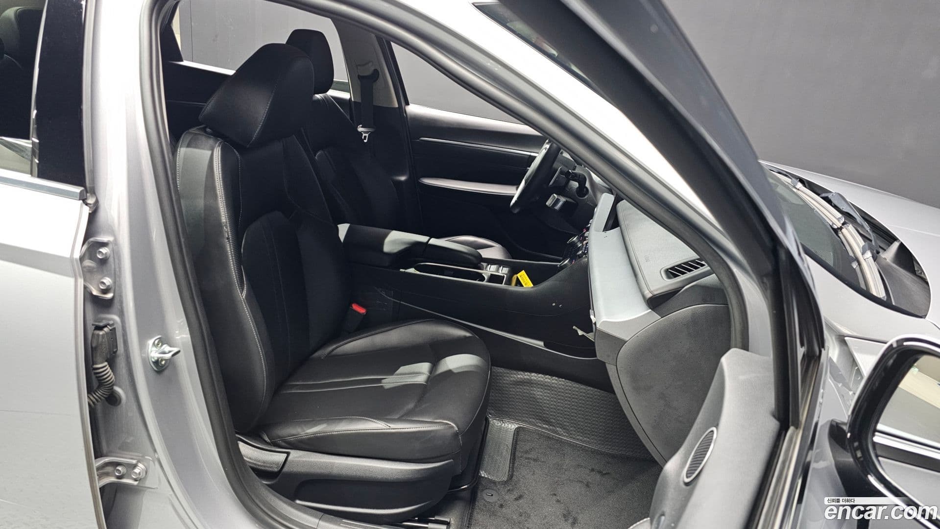 Main__Slider__Photo:Sonata Hyundai 2024.10-10