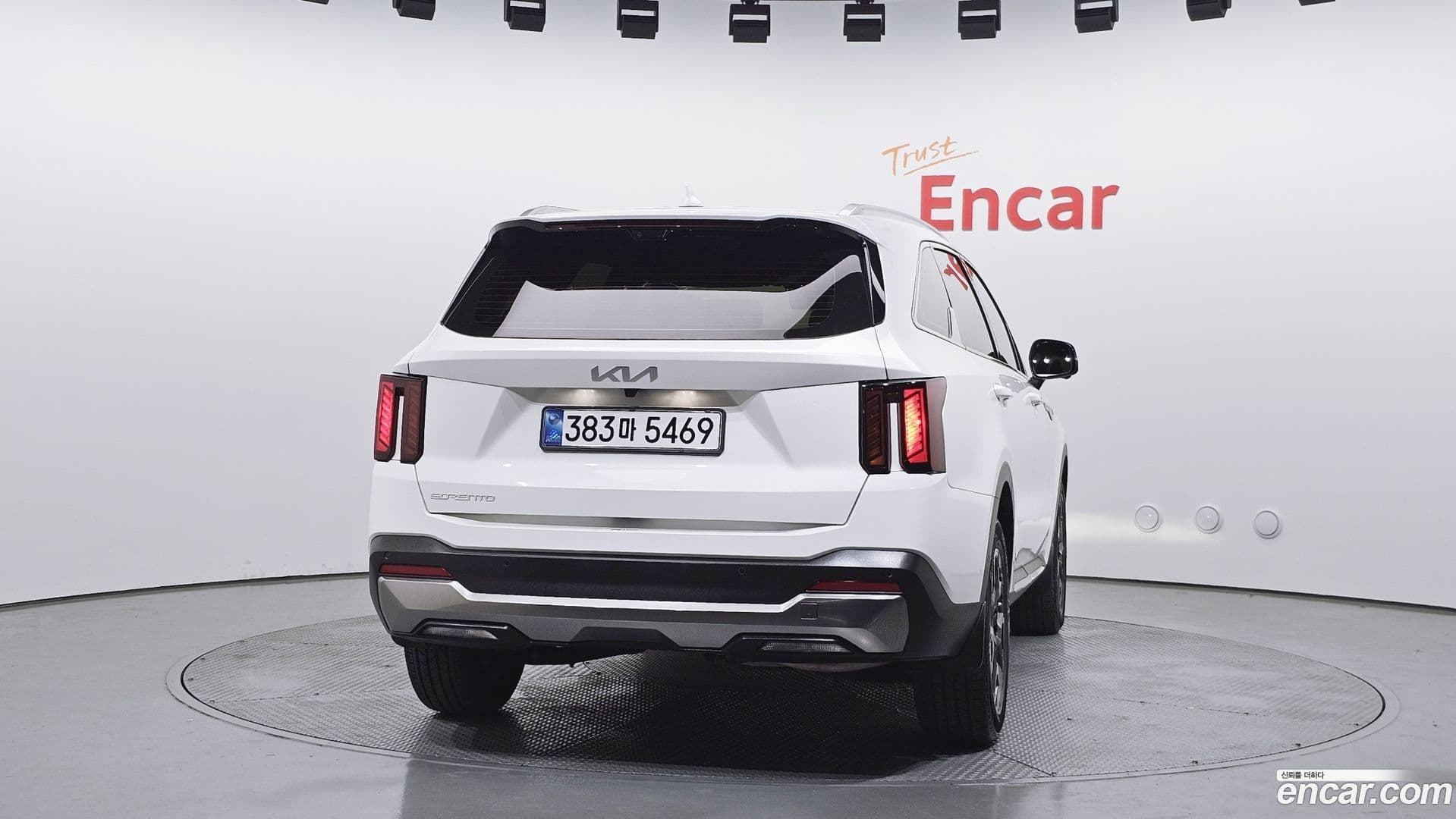 Main__Slider__Photo:Sorento Kia 2024.9-3