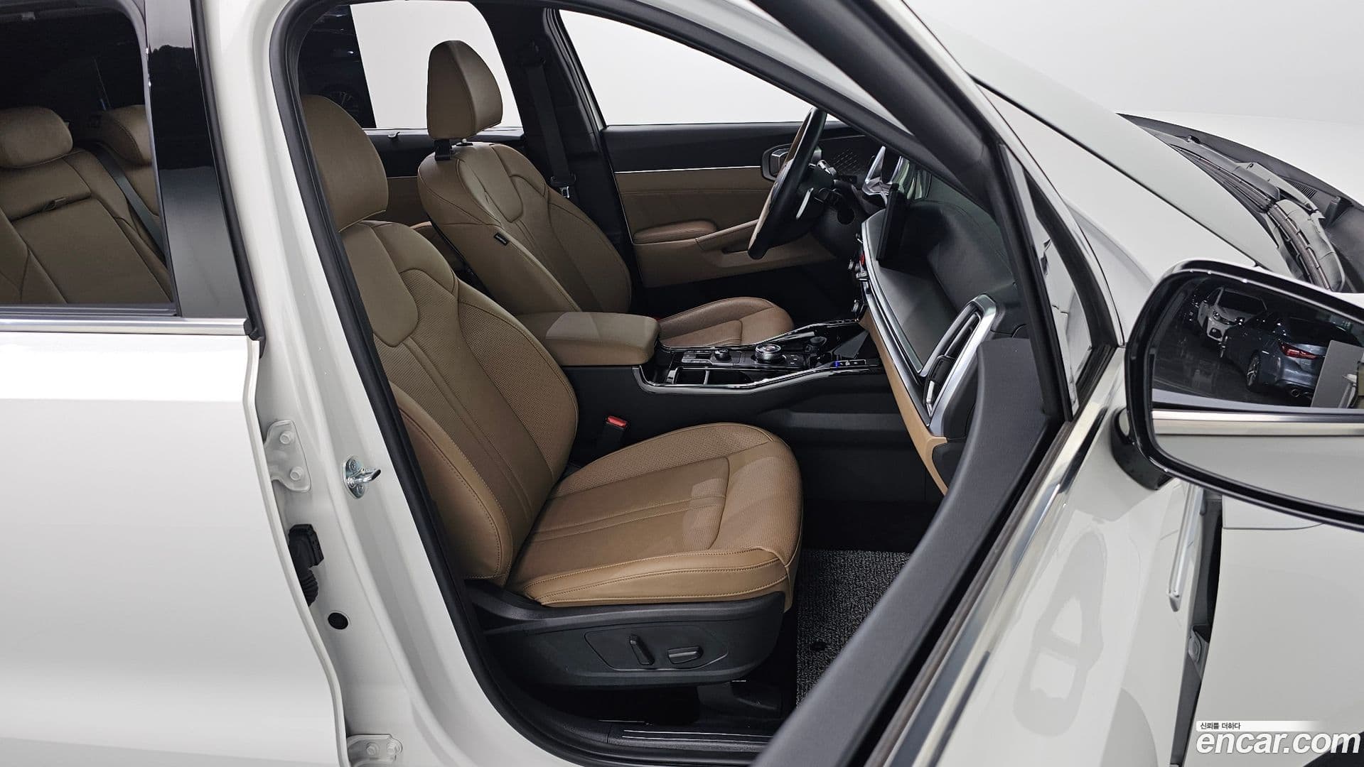 Main__Slider__Photo:Sorento Kia 2024.9-11