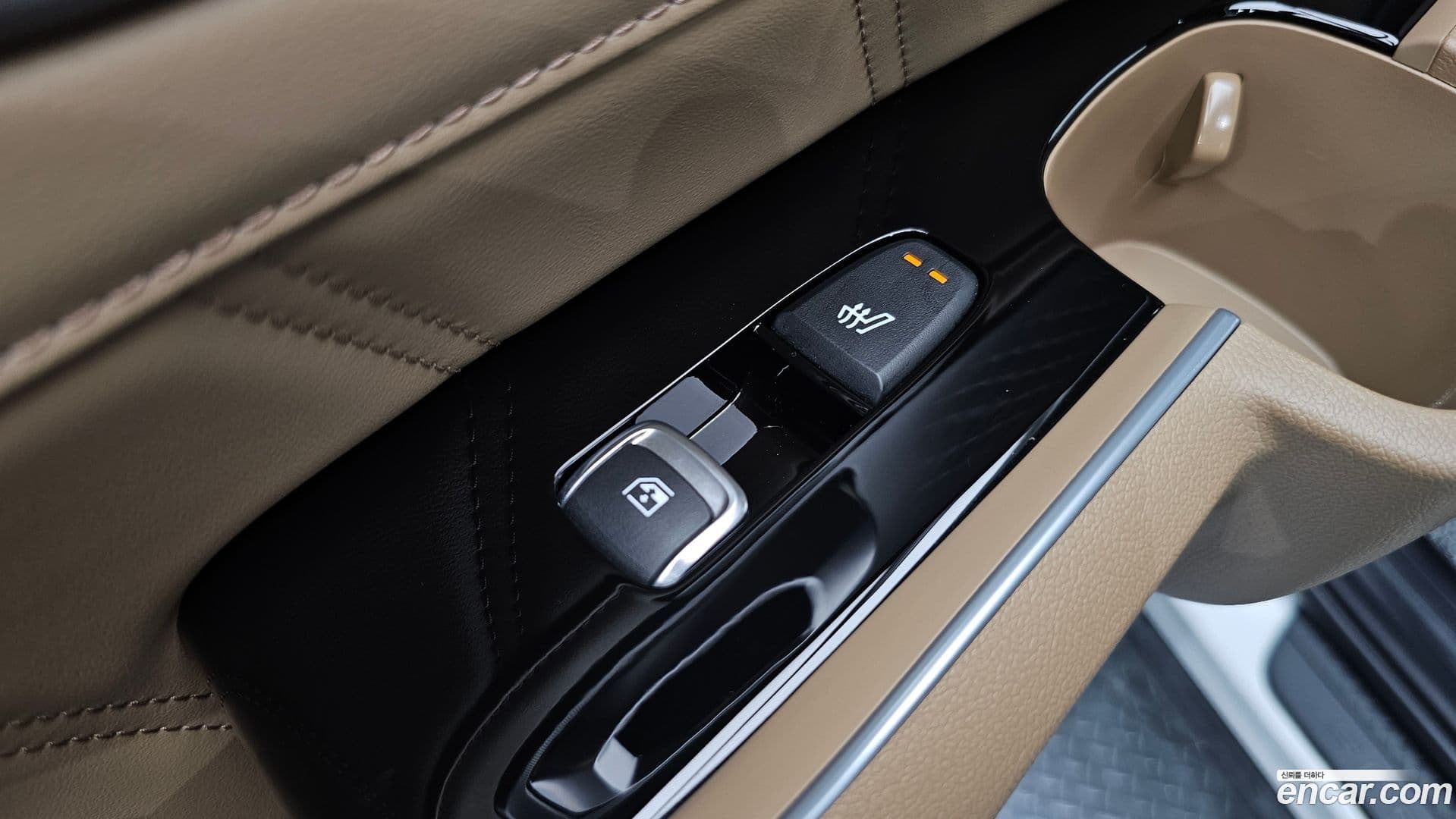 Main__Slider__Photo:Sorento Kia 2024.9-18