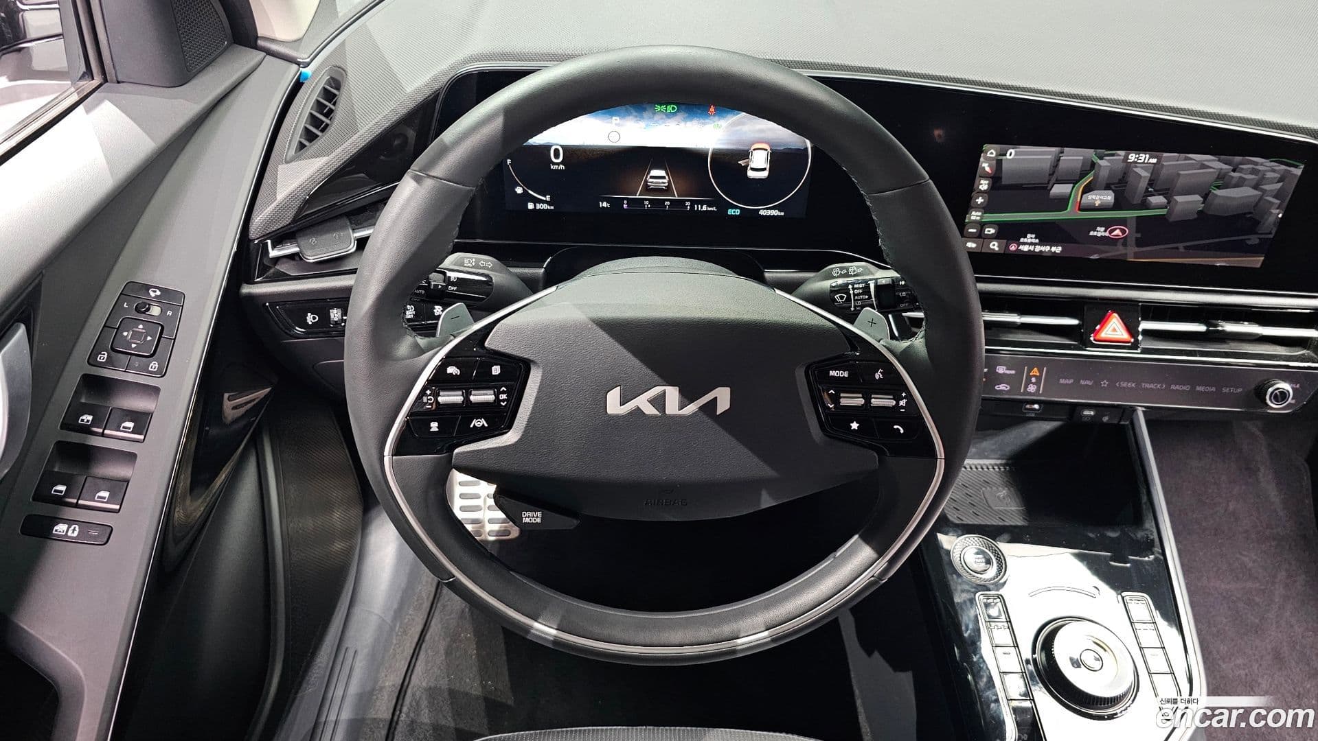 Main__Slider__Photo:Niro Kia 2022.6-12