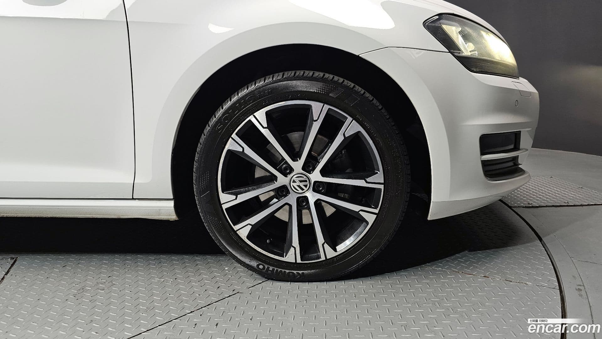 Main__Slider__Photo:Golf Volkswagen 2015.3-4