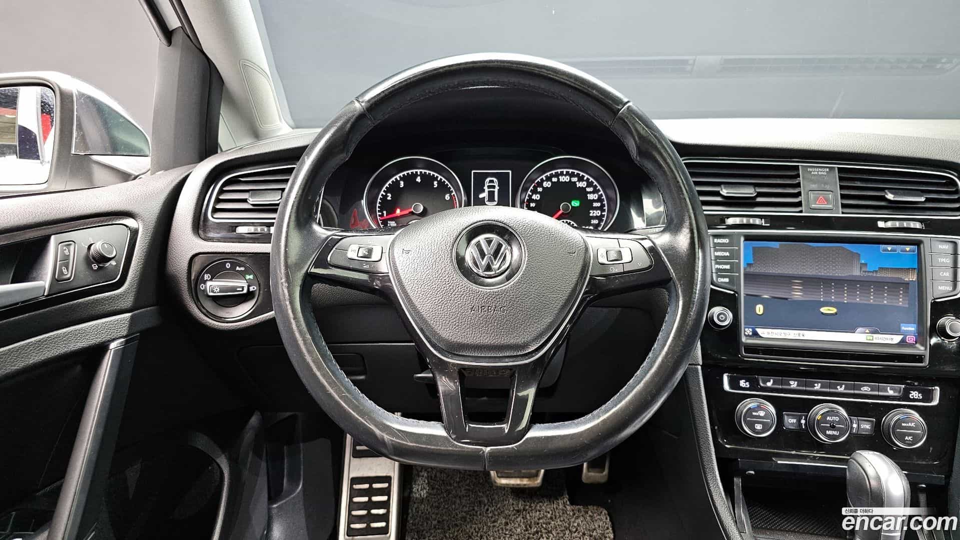 Golf Volkswagen 2015.3-OPTION-017