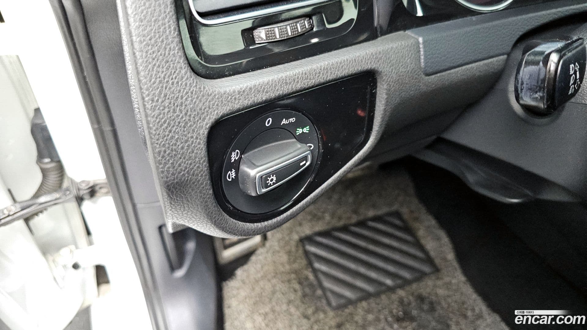 Main__Slider__Photo:Golf Volkswagen 2015.3-17