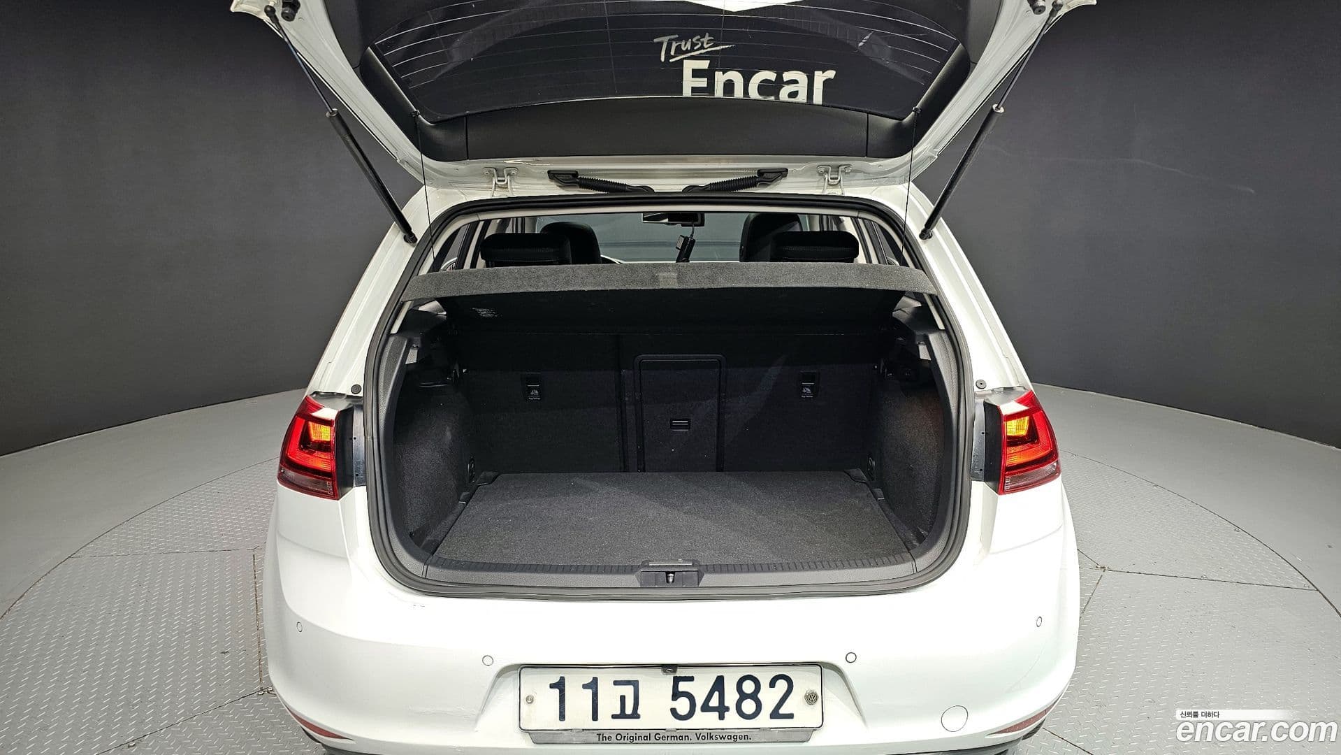 Main__Slider__Photo:Golf Volkswagen 2015.3-19