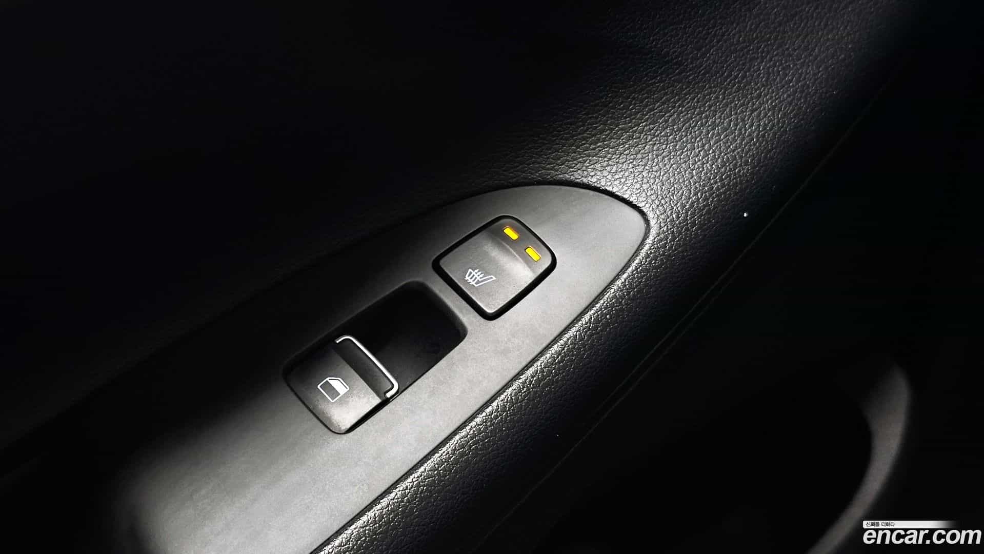 Grandeur Hyundai 2017.0-OPTION-023