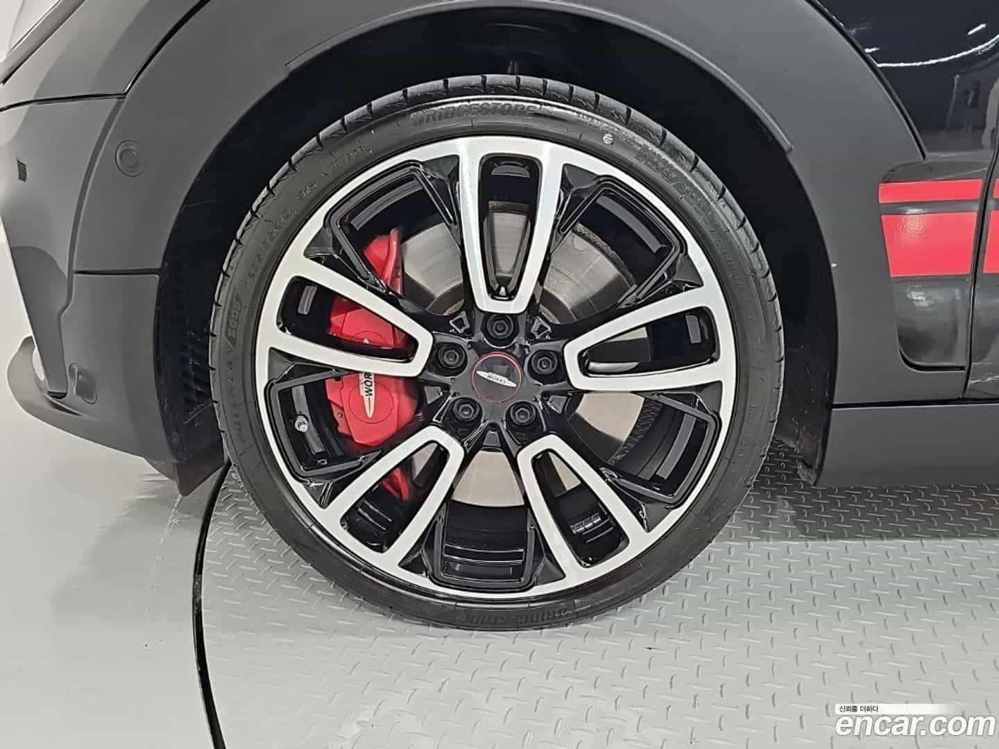 Clubman Mini 2024.5-OUTER-005