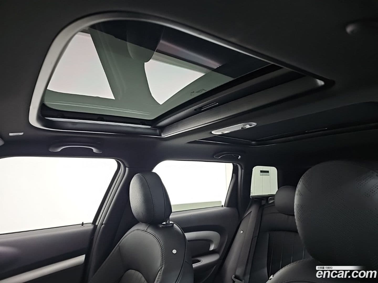 Main__Slider__Photo:Clubman Mini 2024.5-16