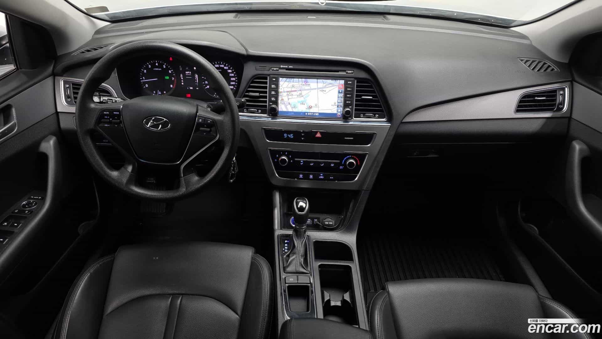 Sonata Hyundai 2017.5-INNER-007