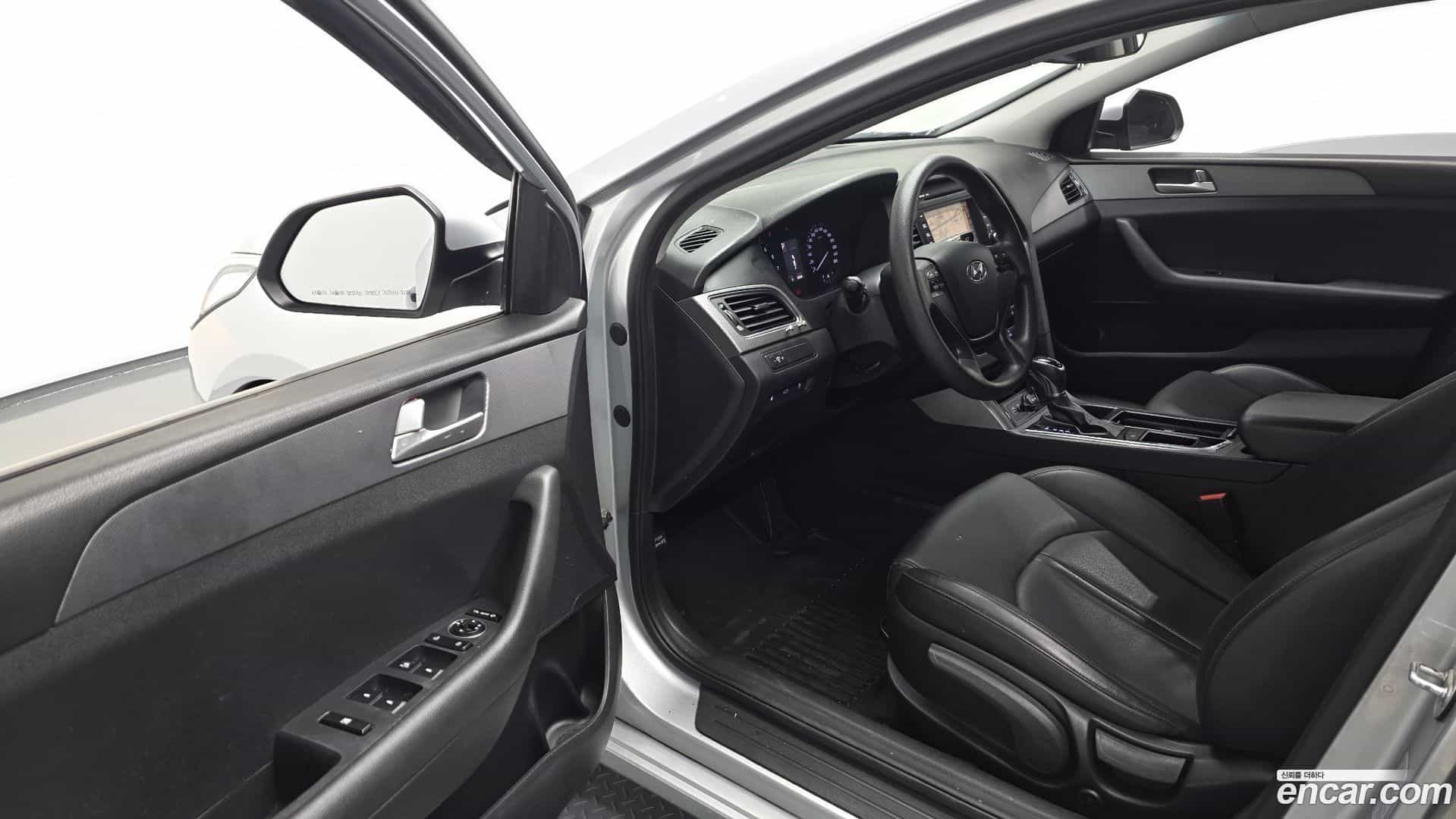 Sonata Hyundai 2017.5-OPTION-016