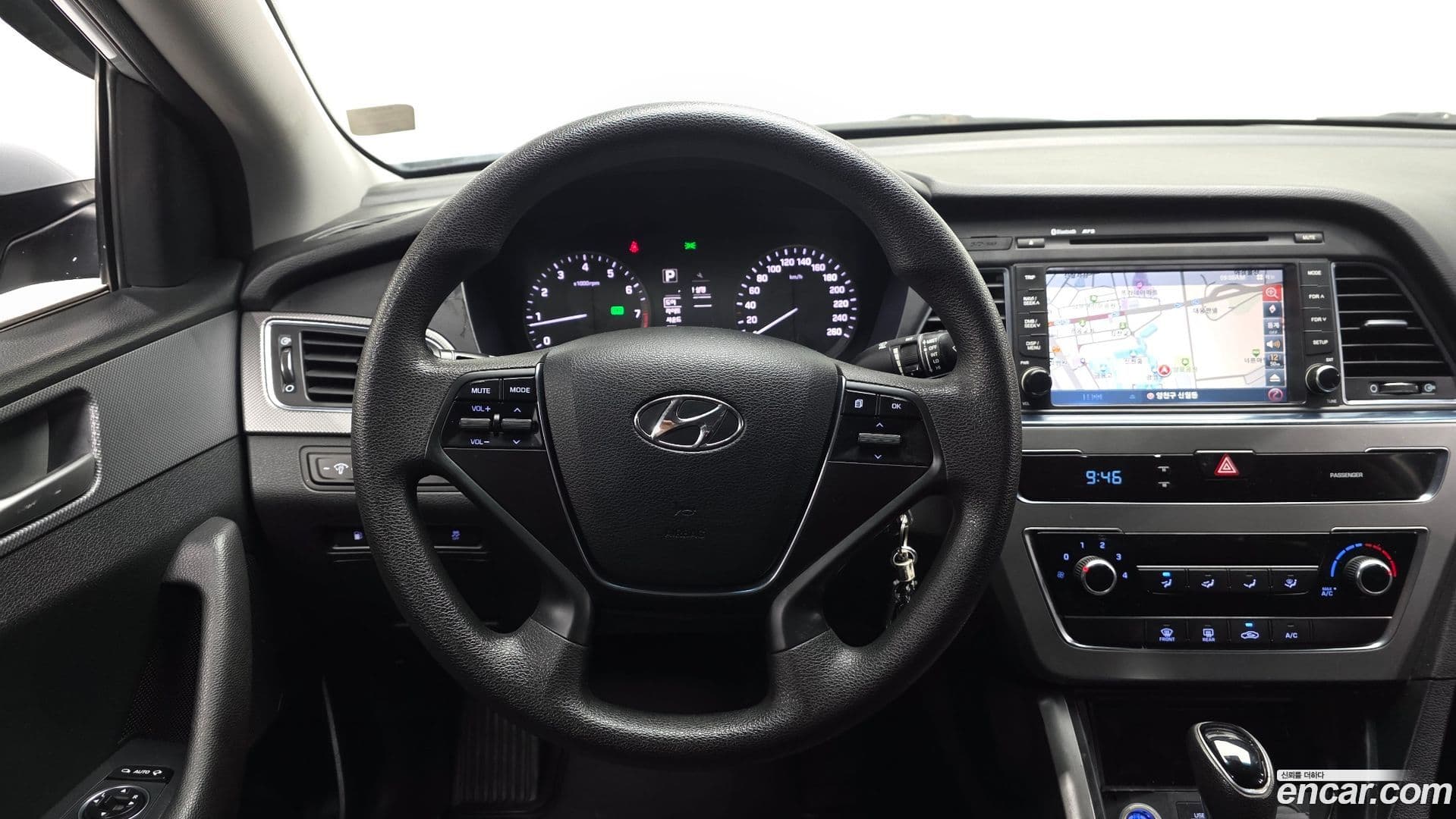 Main__Slider__Photo:Sonata Hyundai 2017.5-12