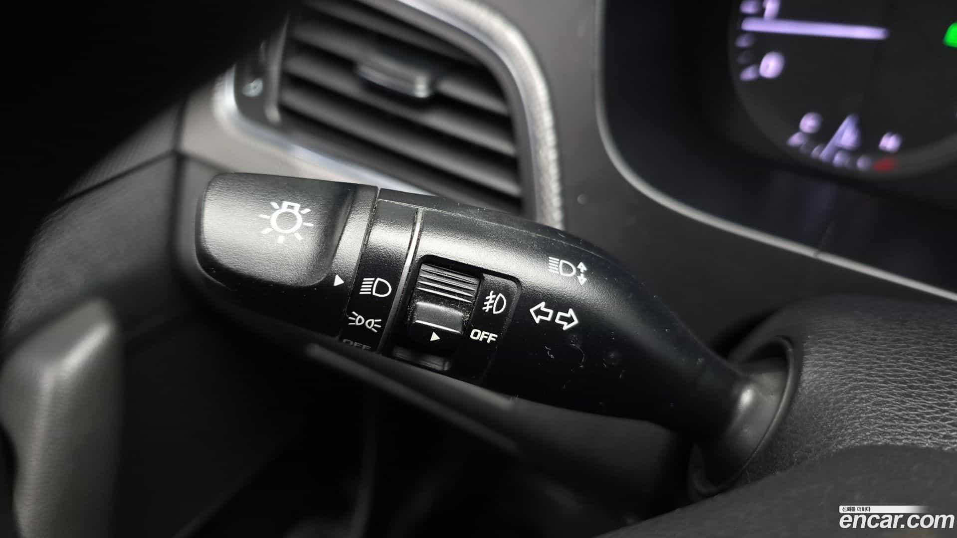 Sonata Hyundai 2017.5-OPTION-019