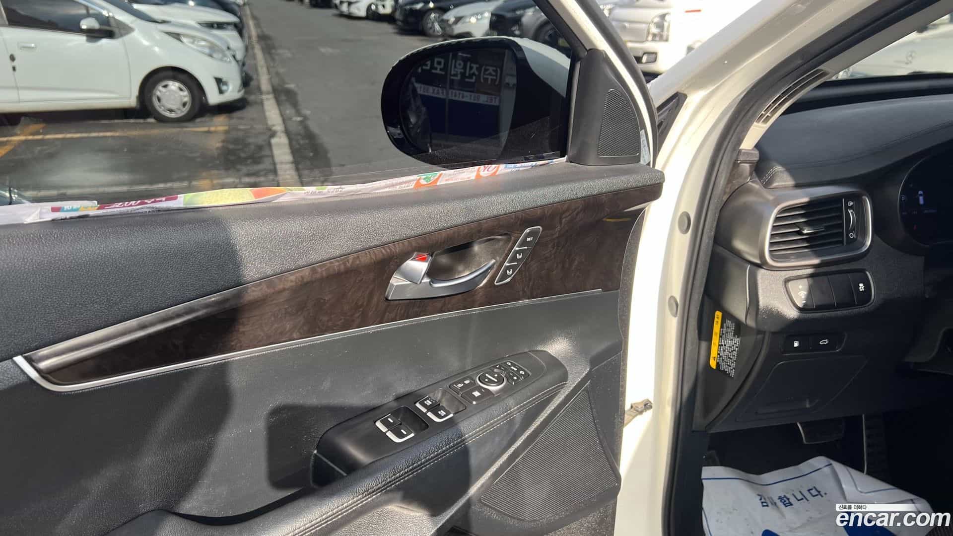 Sorento Kia 2016.10-INNER-008