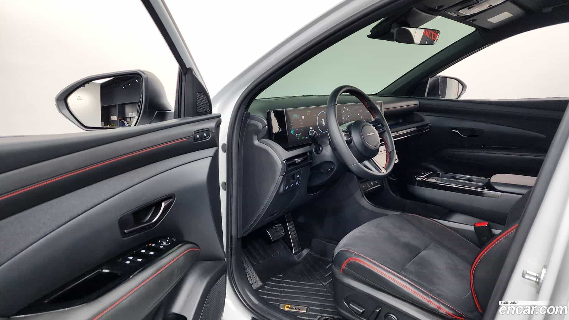 Tucson Hyundai 2024.1-INNER-010