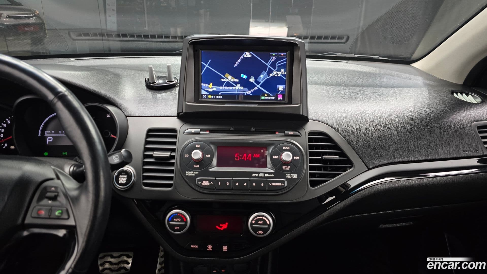 Main__Slider__Photo:morning Kia 2014.6-15