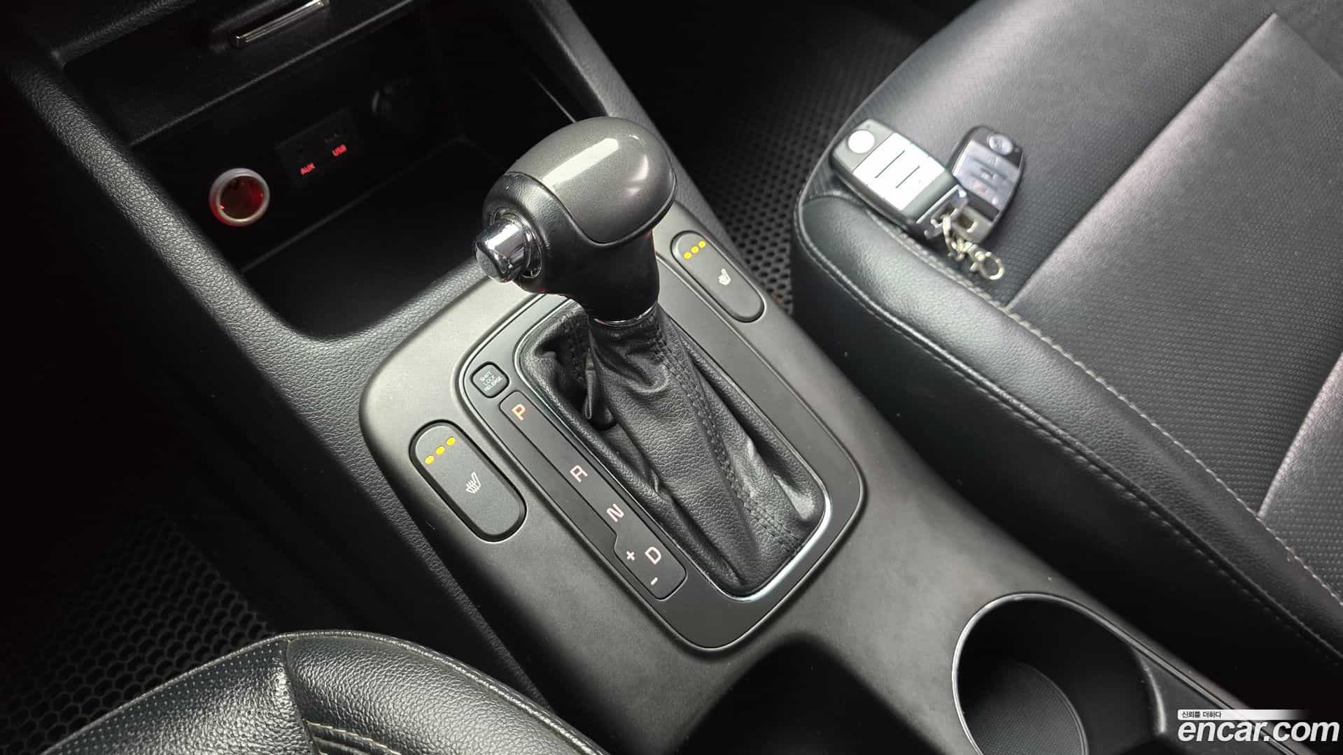 K3 Kia 2013.2-INNER-009