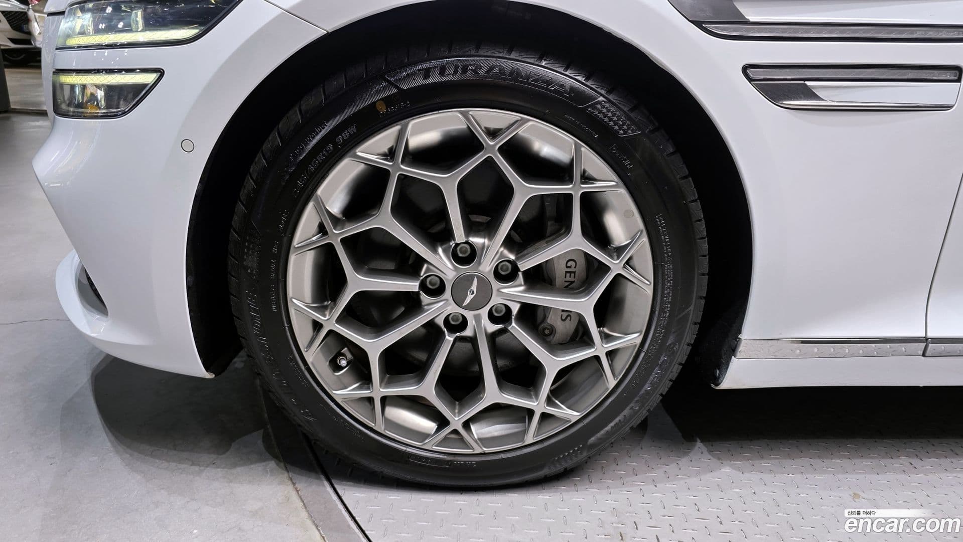 Main__Slider__Photo:G80 Genesis 2022.10-4