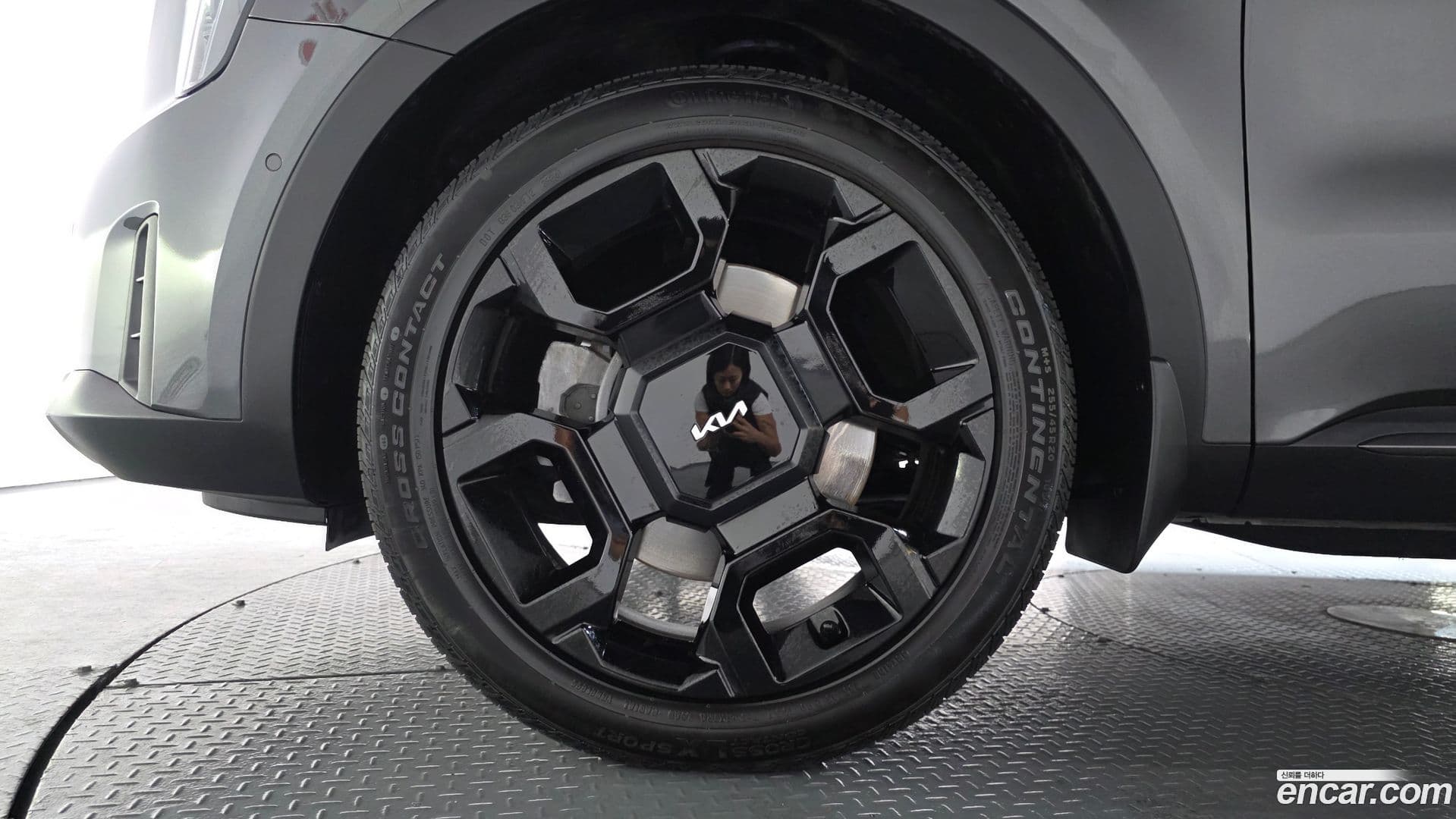 Main__Slider__Photo:Sorento Kia 2025.4-4