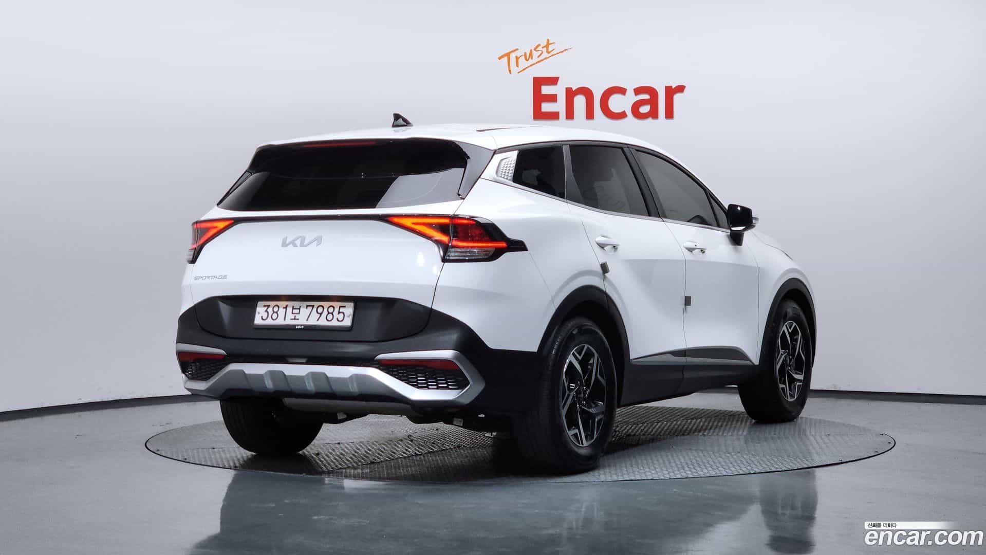 Sportage Kia 2023.8-OUTER-002