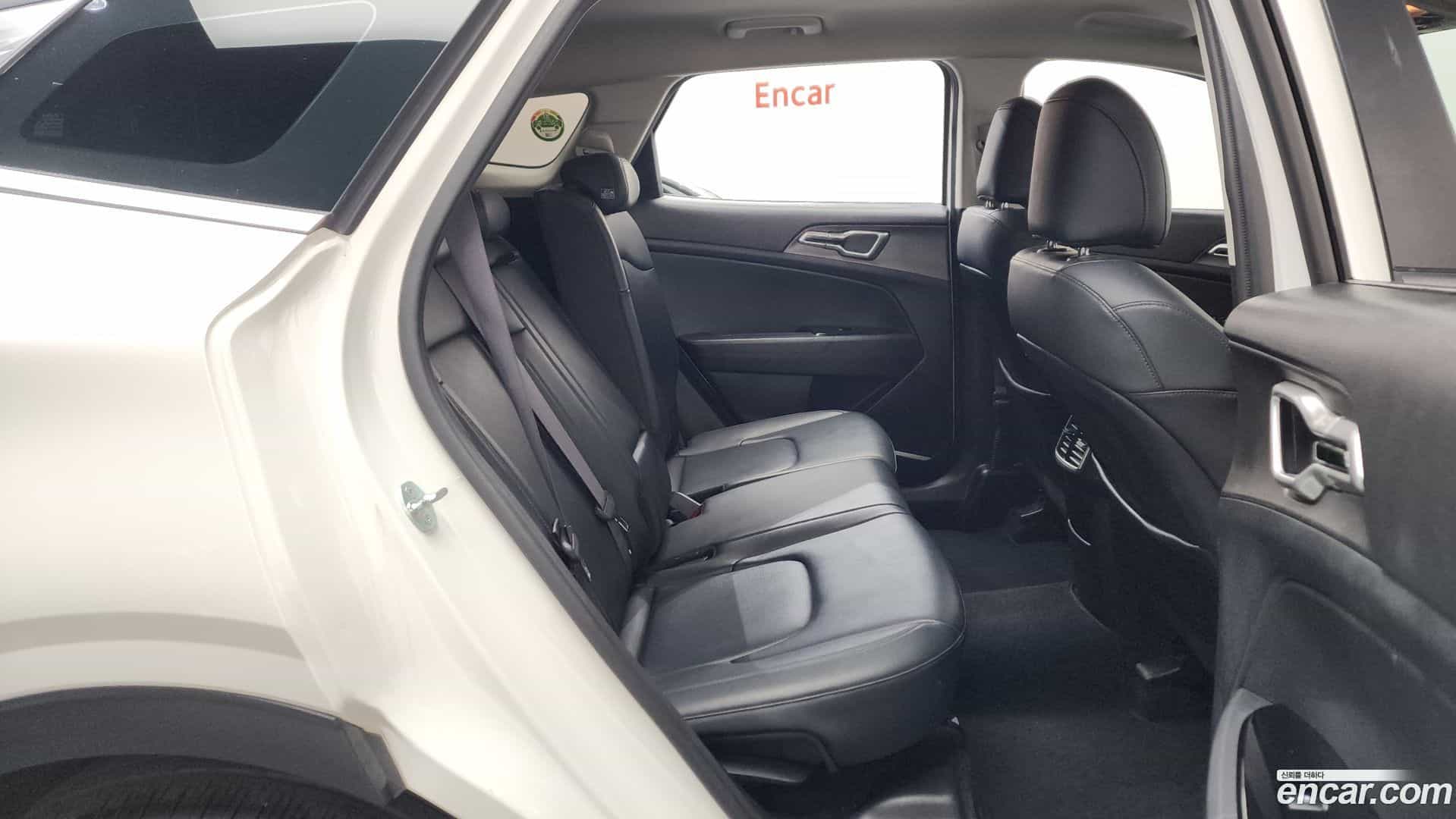 Sportage Kia 2023.8-OPTION-016