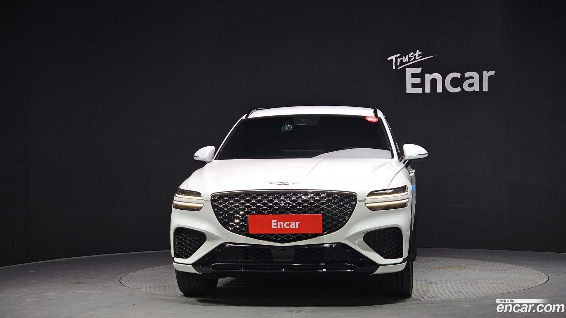 Main__Slider__Photo:GV70 Genesis 2022.2-2