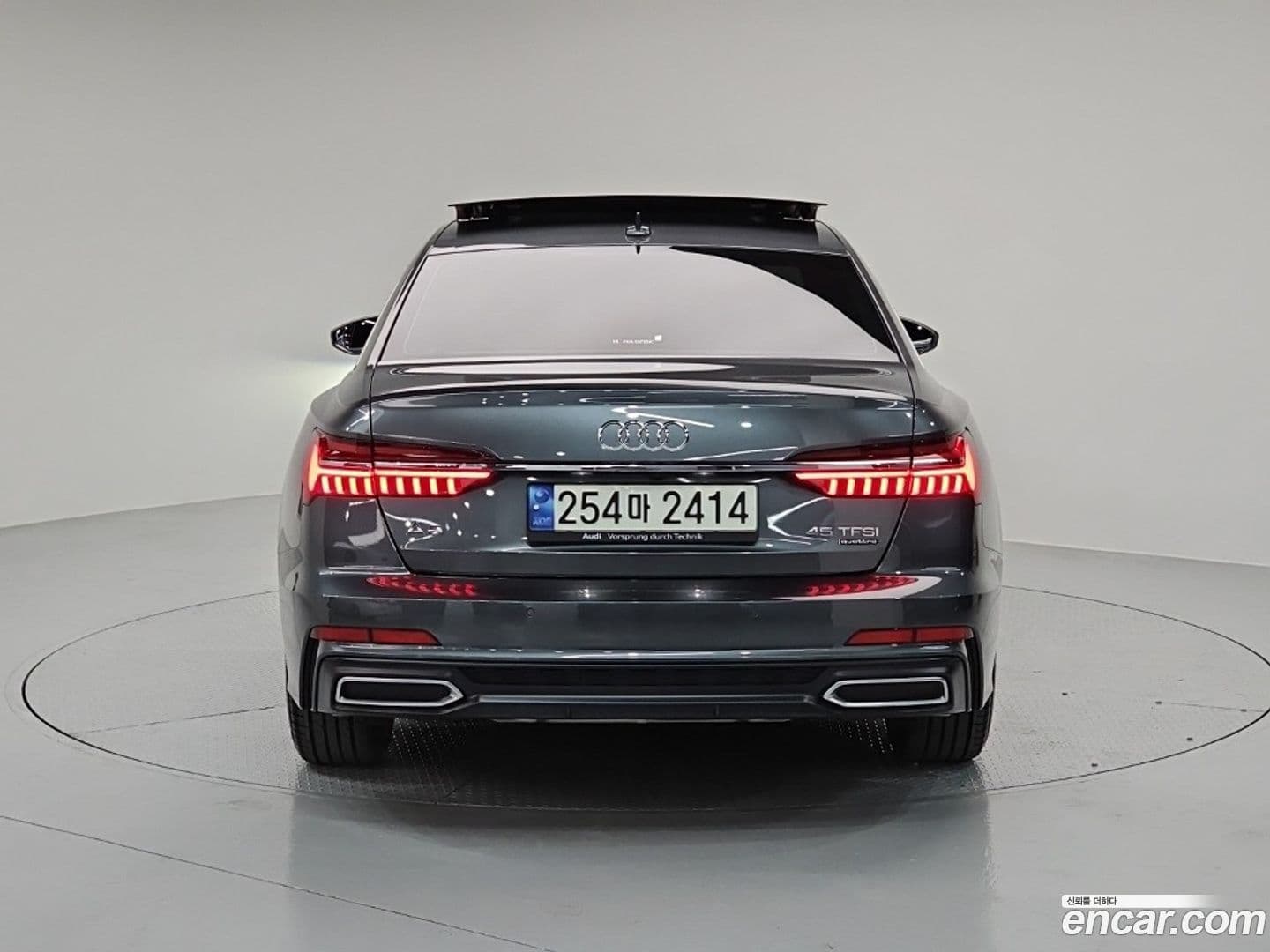 Main__Slider__Photo:A6 Audi 2021.2-3