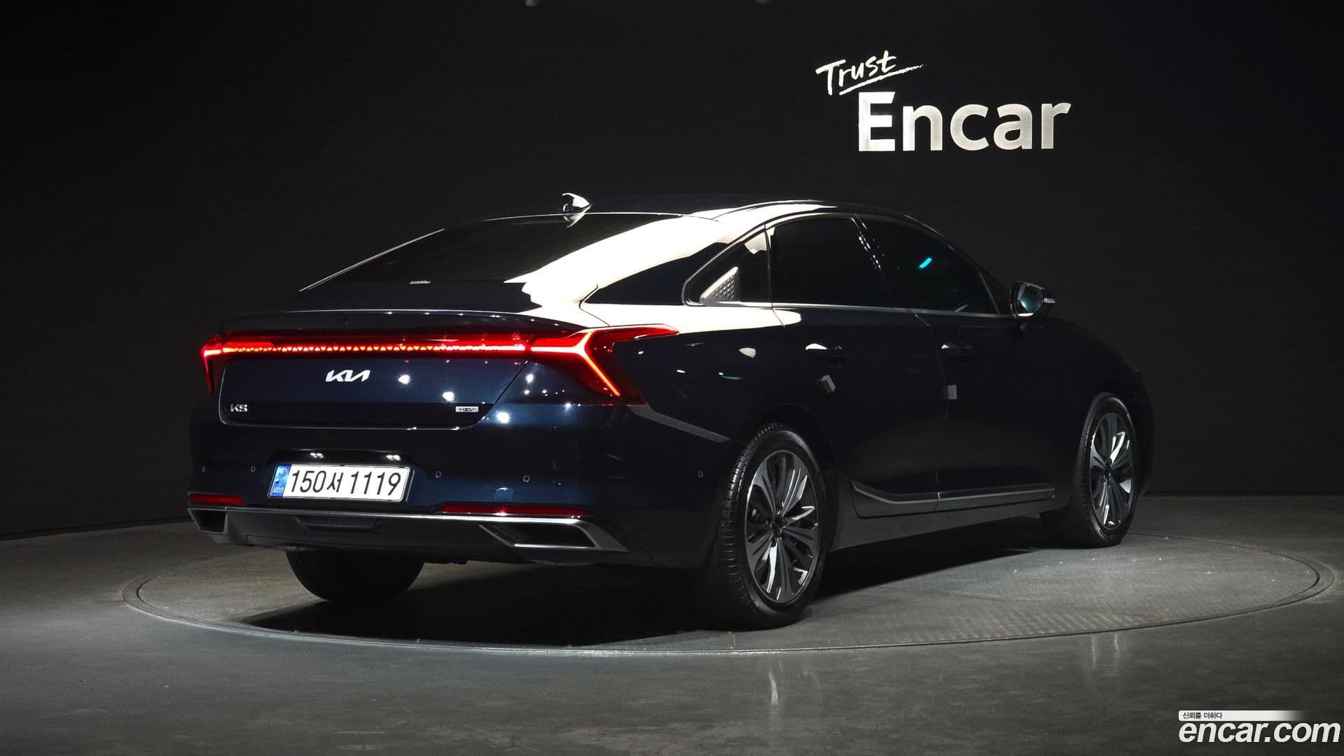 Main__Slider__Photo:K8 Kia 2021.10-1