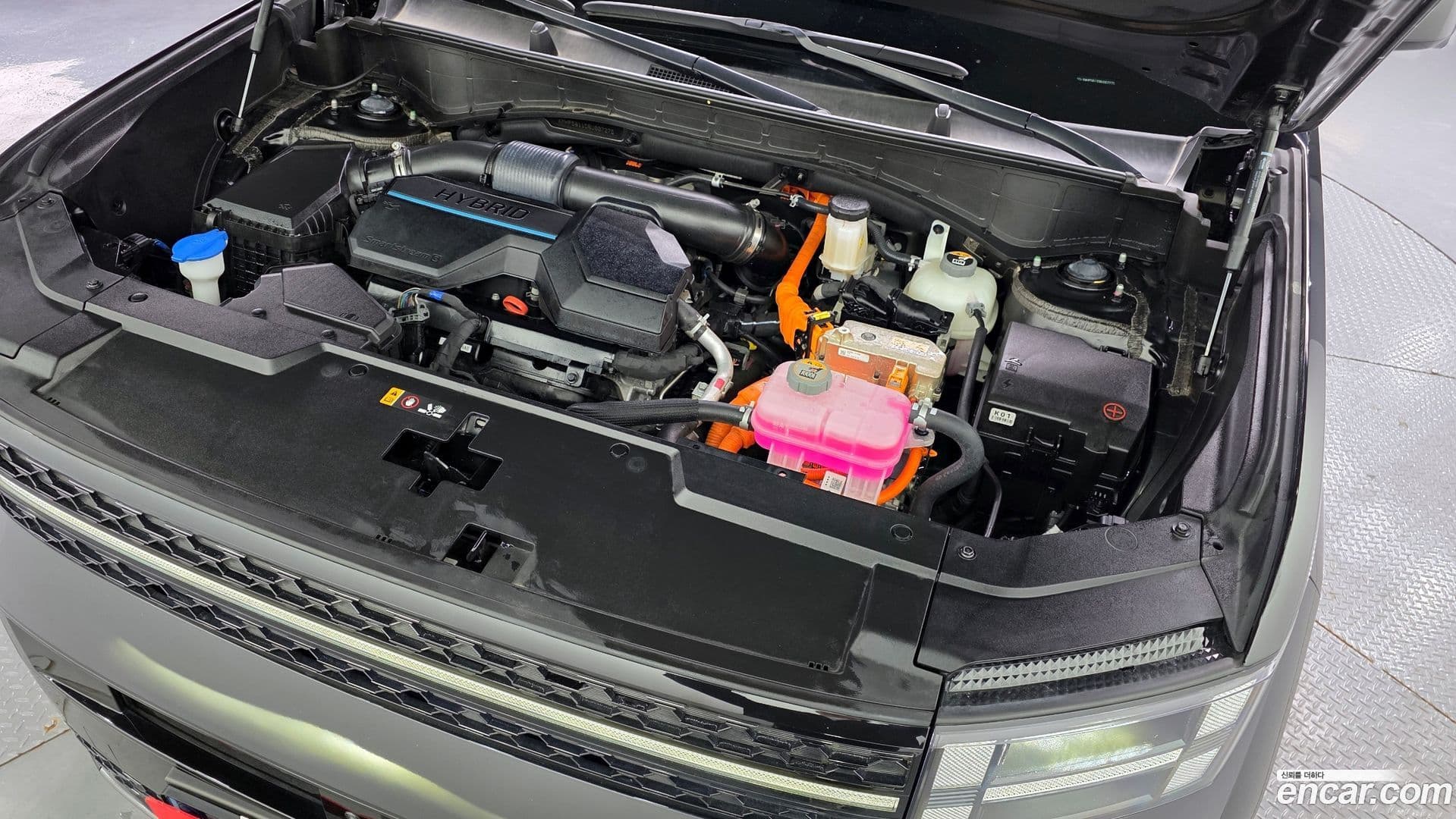 Main__Slider__Photo:Santafe Hyundai 2023.10-5