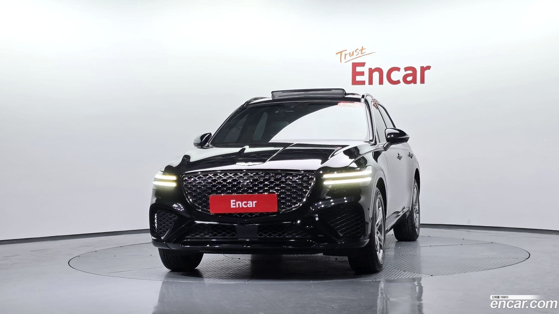 Main__Slider__Photo:GV70 Genesis 2021.4-2