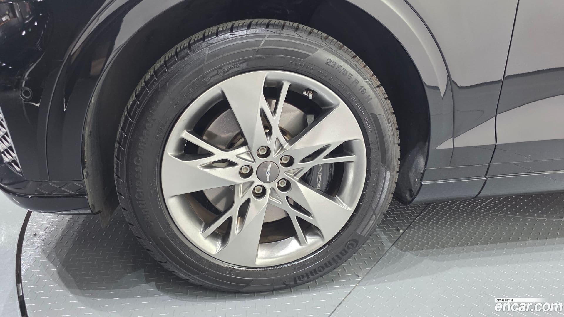 Main__Slider__Photo:GV70 Genesis 2021.4-4